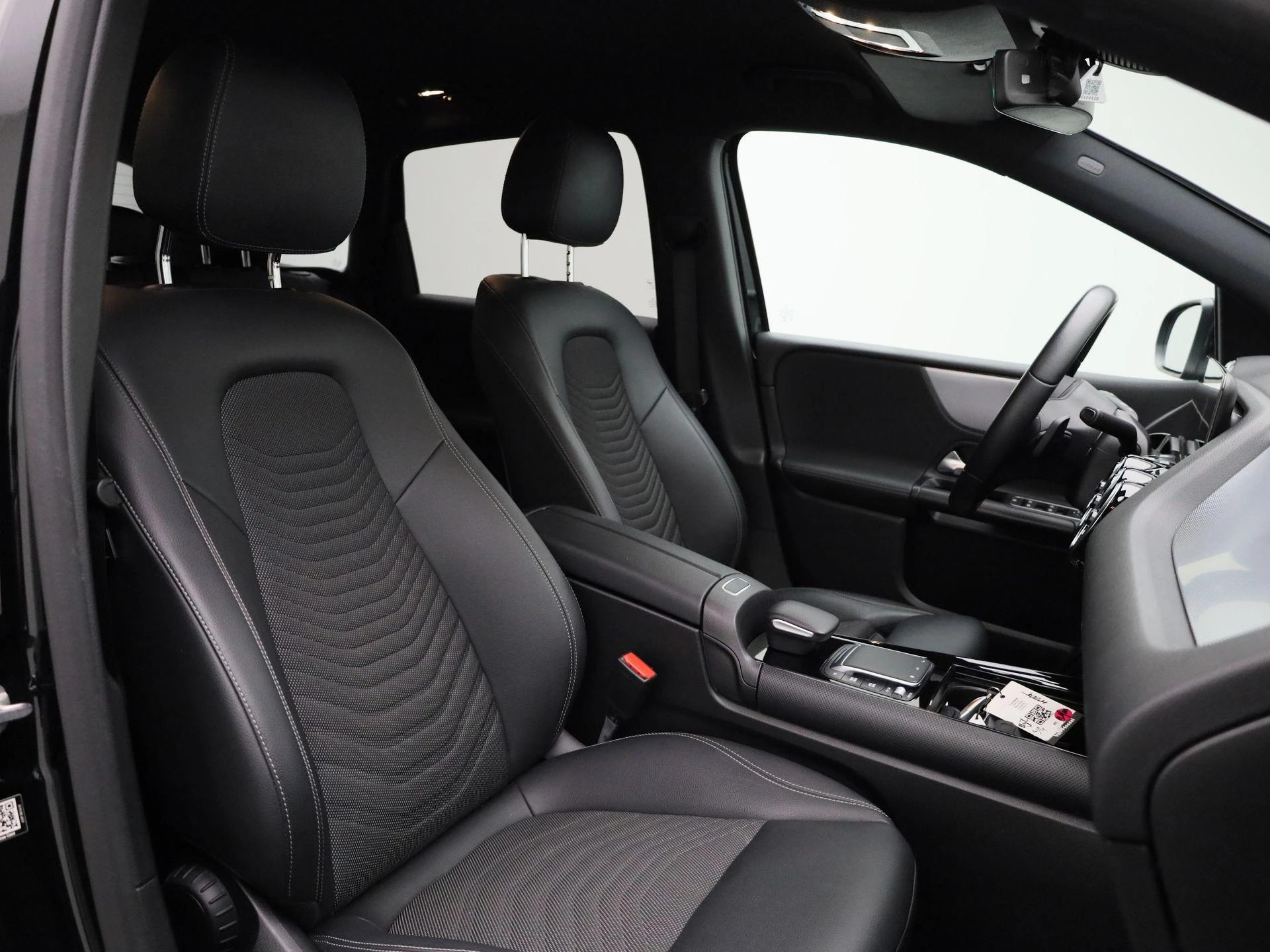Mercedes-Benz-B-Klasse-image-31