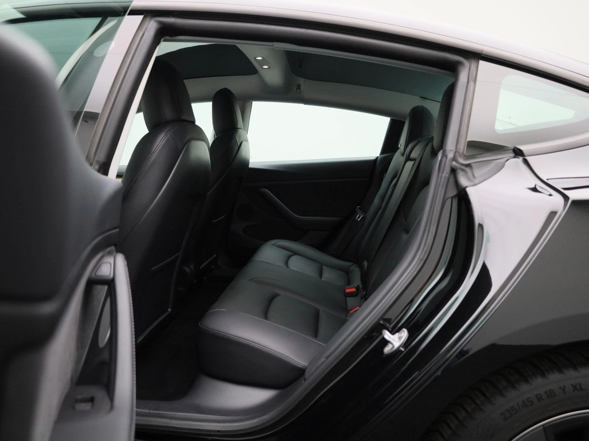 Tesla Model 3 Long Range Dual Motor 75 kWh