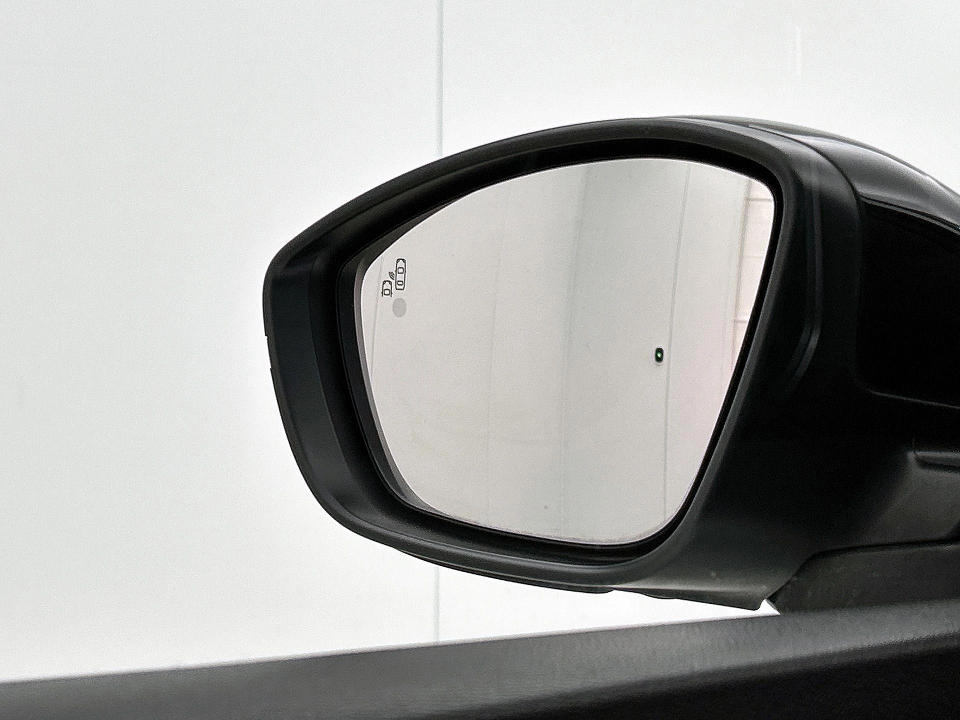 Opel-Mokka-e-image-23
