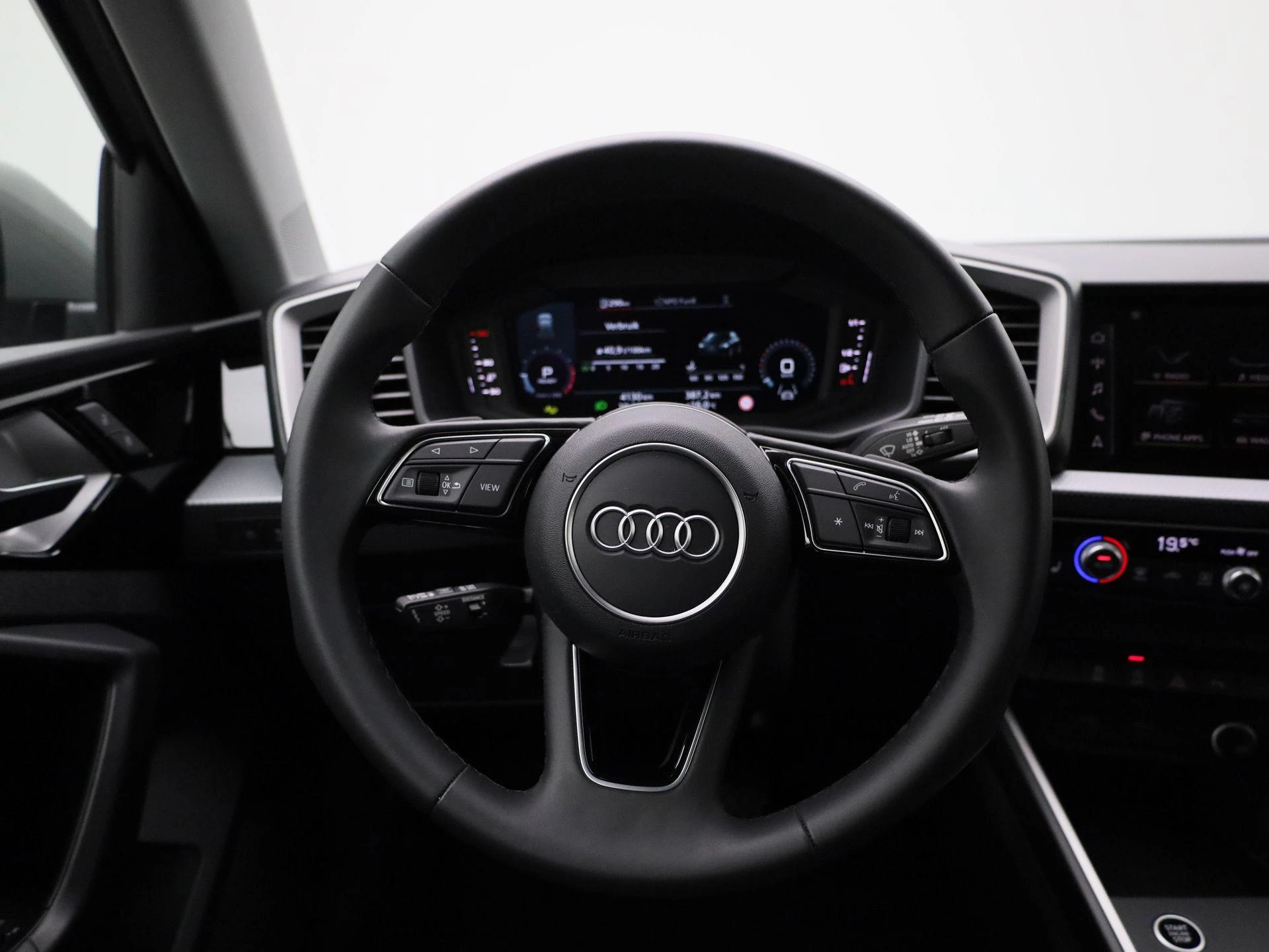 Audi-A1 Sportback-image-9