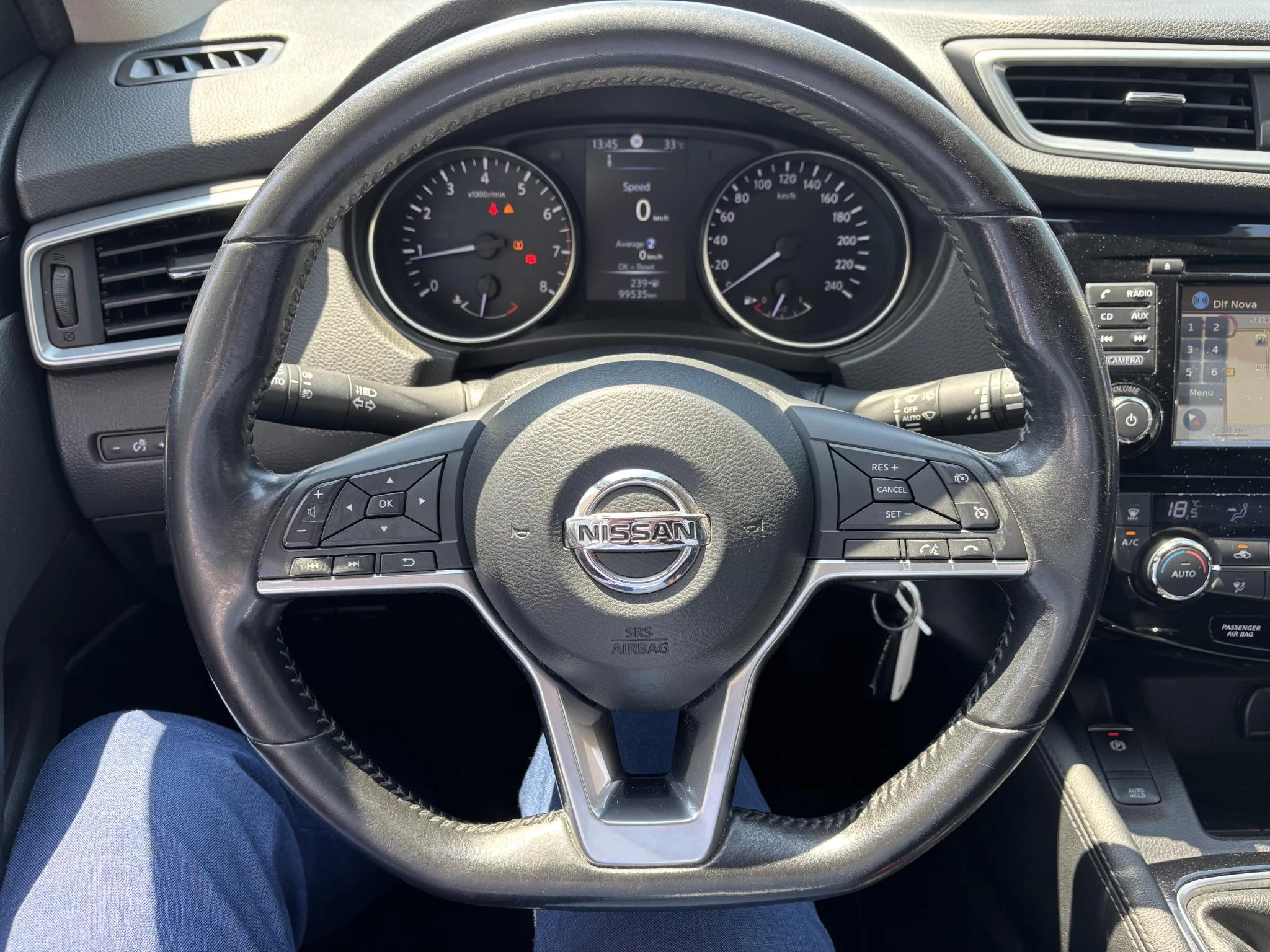 Nissan-QASHQAI-image-10