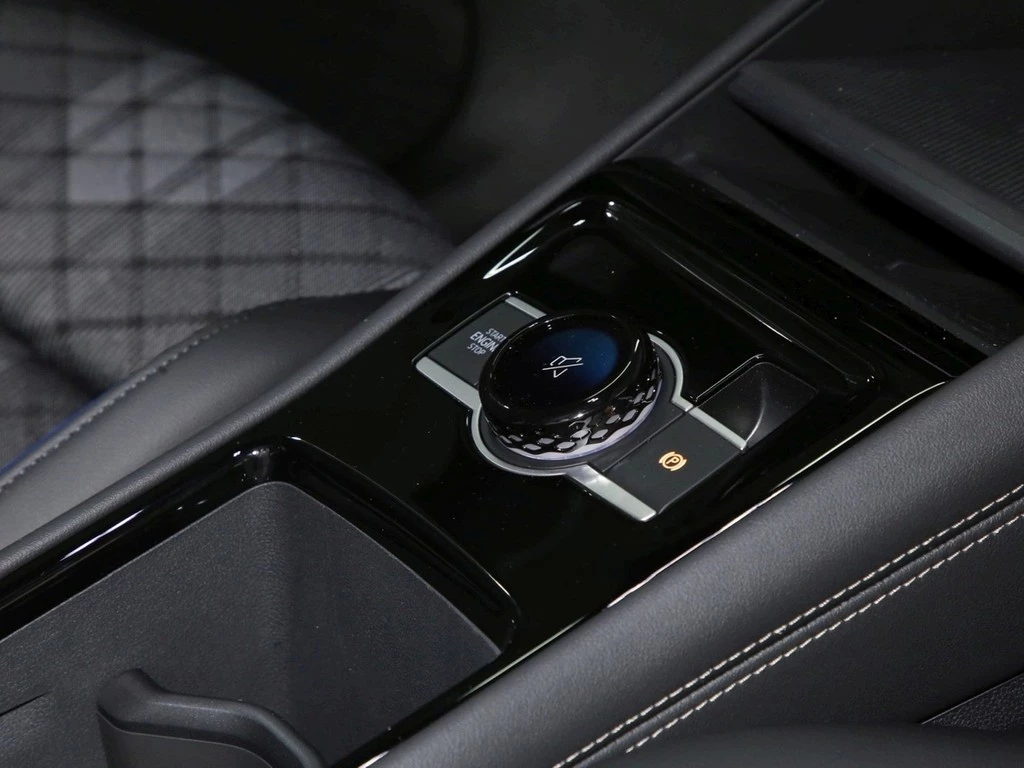 Volkswagen-Tayron-image-9