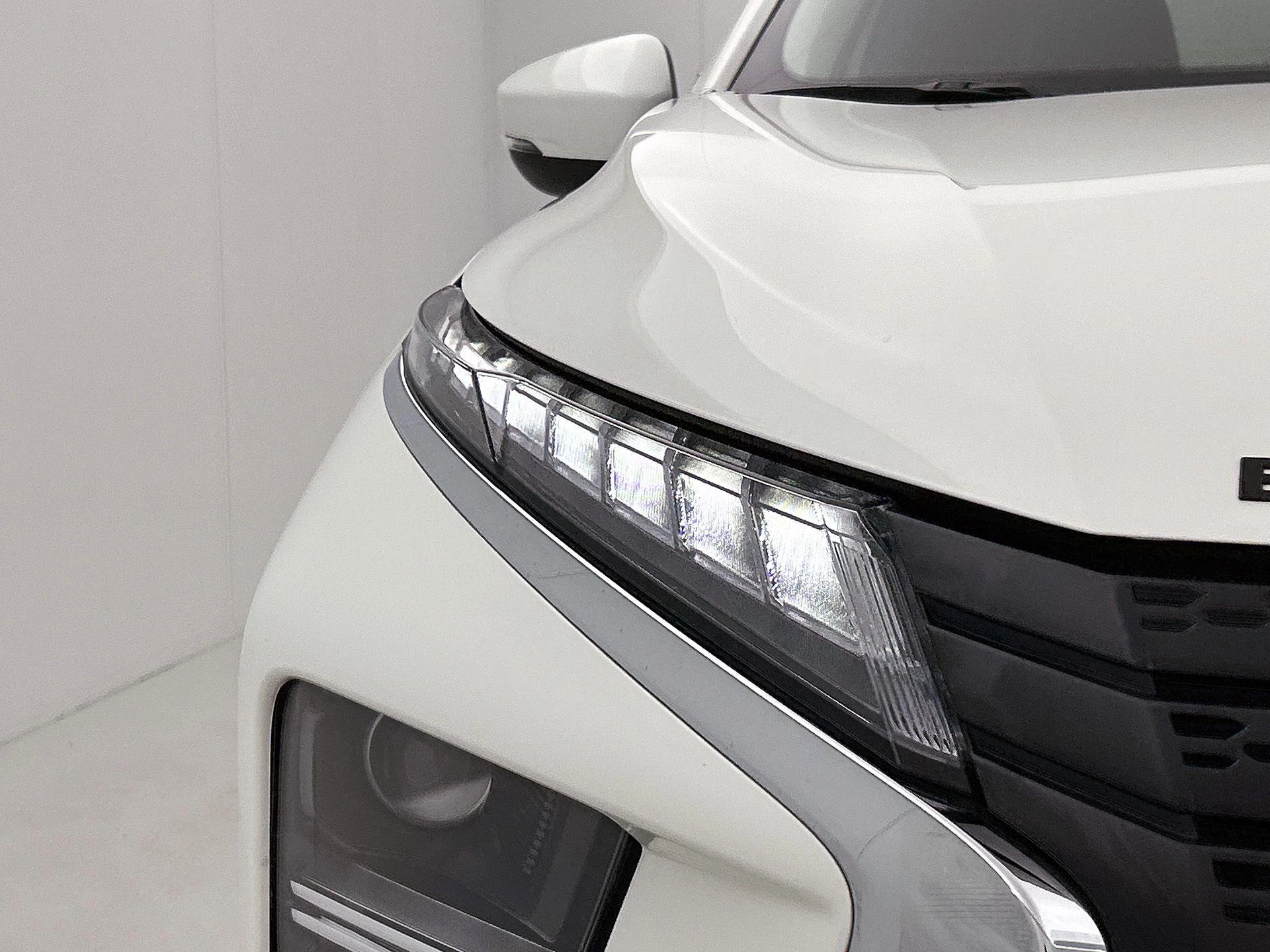 Mitsubishi-Eclipse Cross-image-13