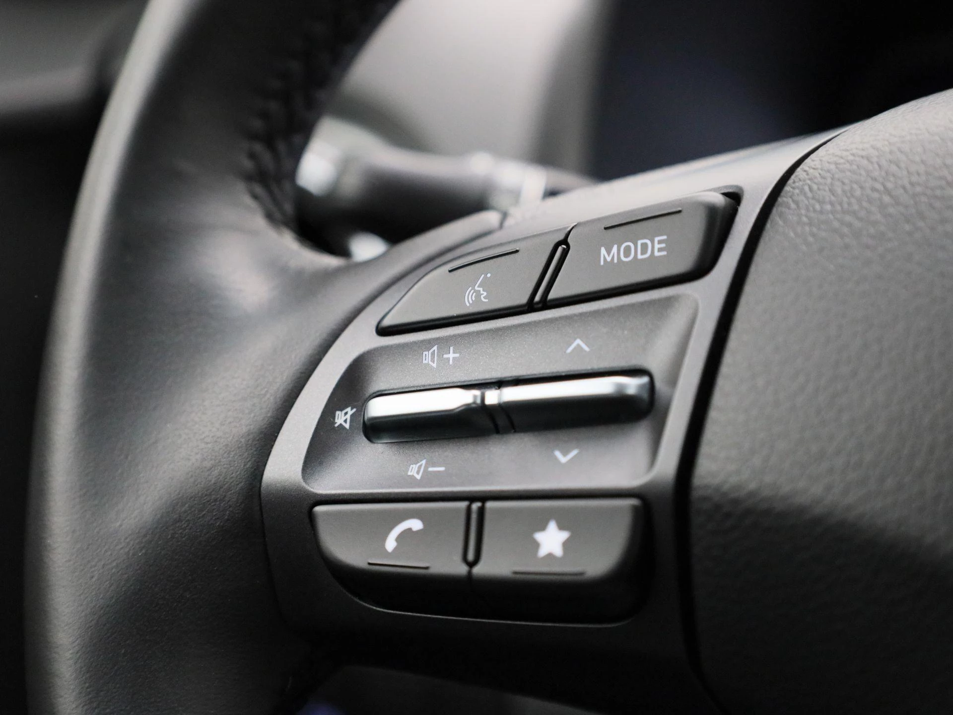 Hyundai-Kona-image-18