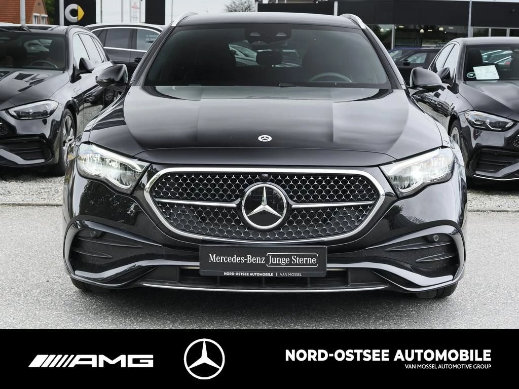 Mercedes-Benz E-Klasse 220 d T AMG AHK KEYLESS-GO SHZ MBUX AMG LineW214 E 220 d T AMG AHK KEYLESS-GO SHZ MBUX AMG Line