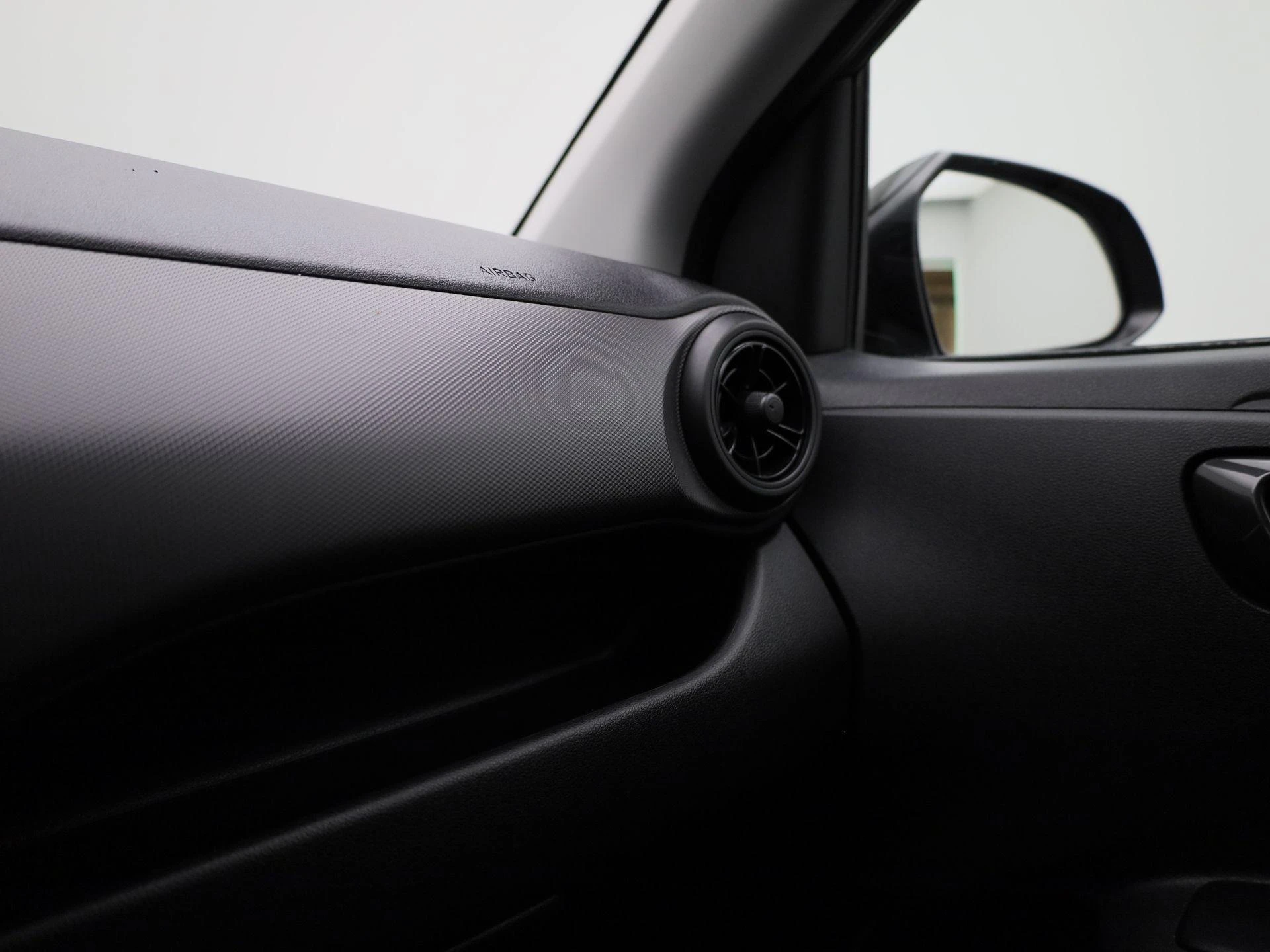 Hyundai-i10-image-26