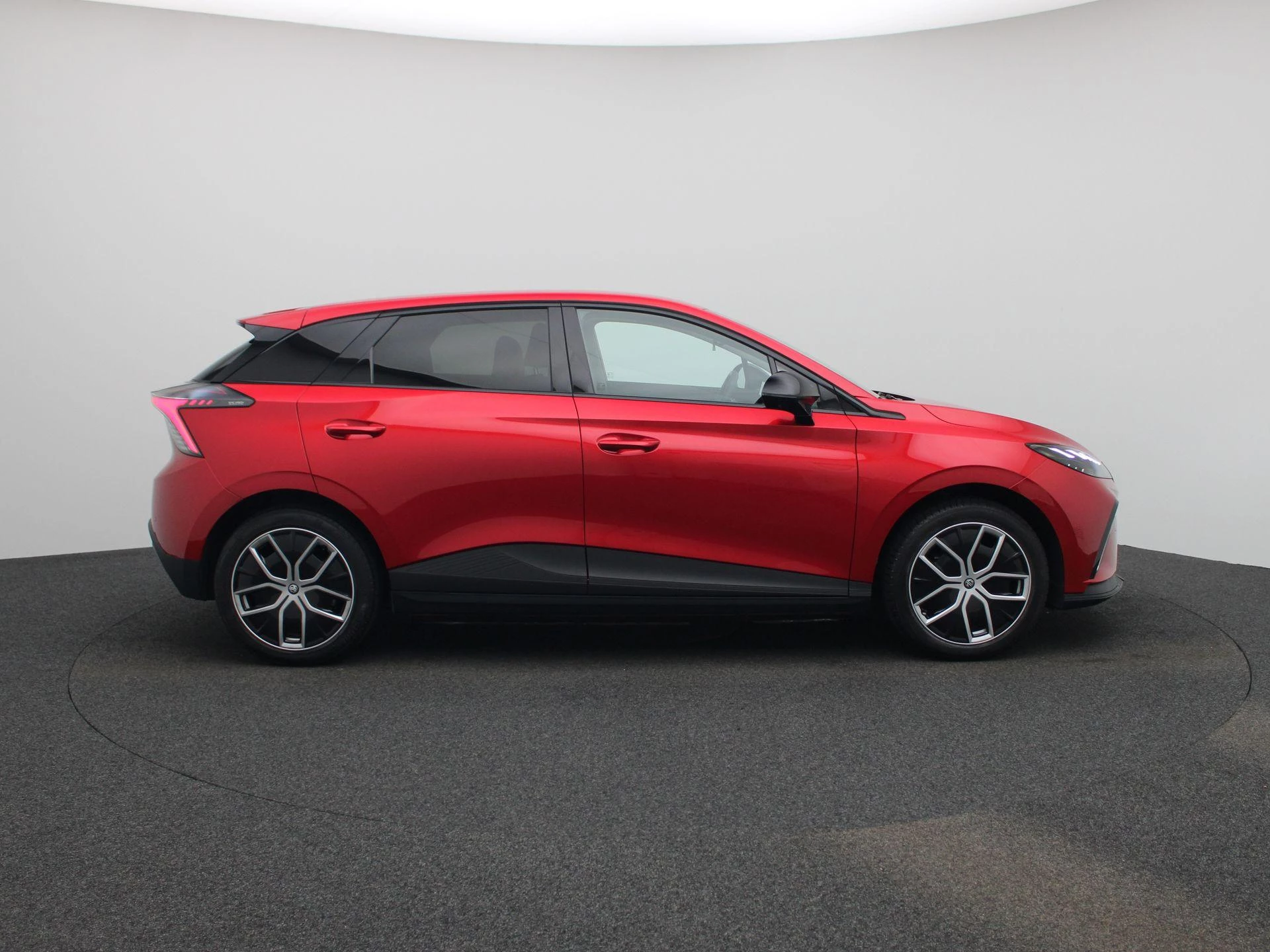 MG MG4 Long Range Luxury 64 kWh
