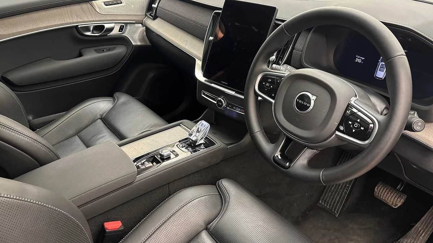 Volvo-XC90-image-8