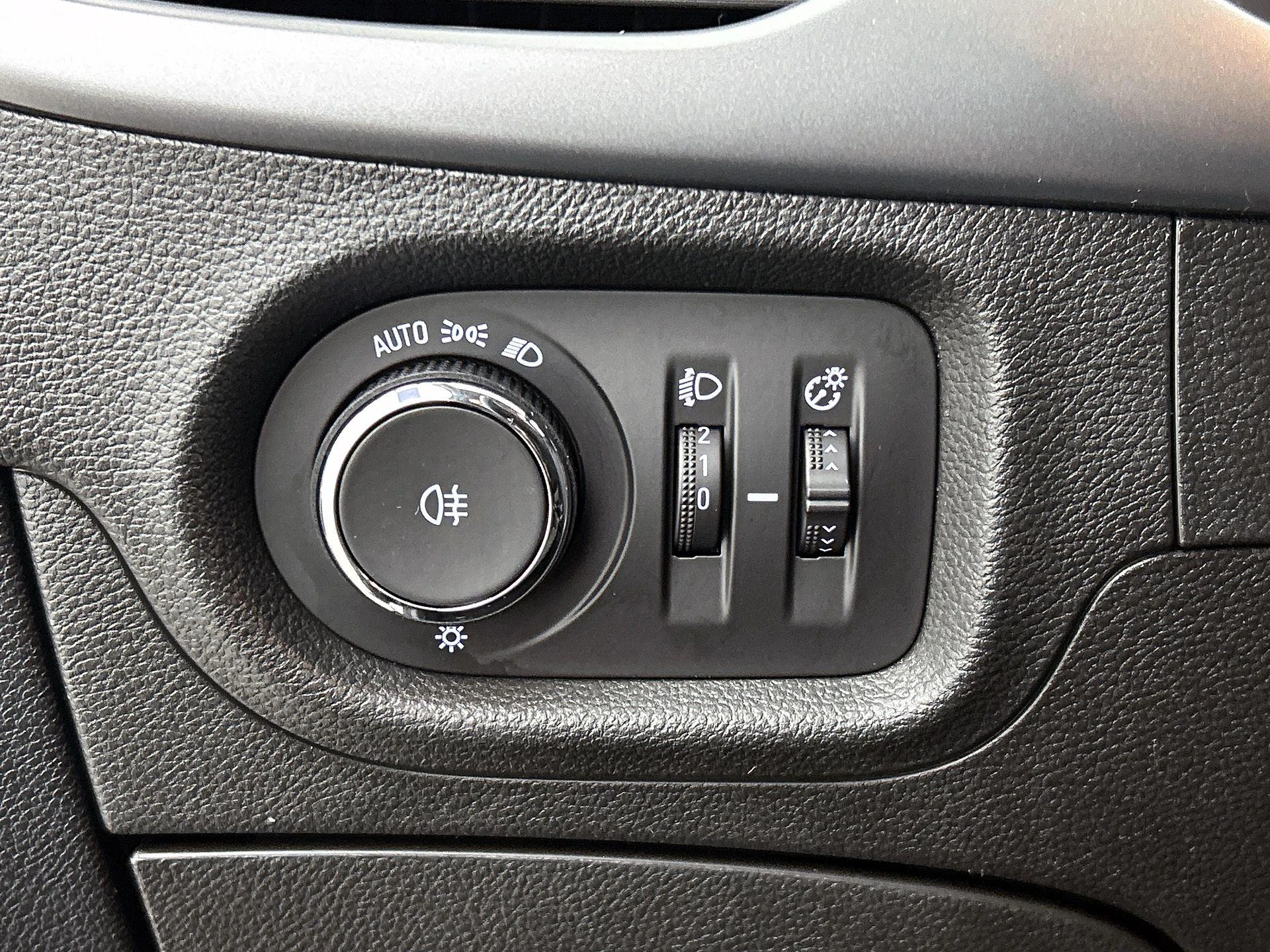 Opel-Astra-image-14
