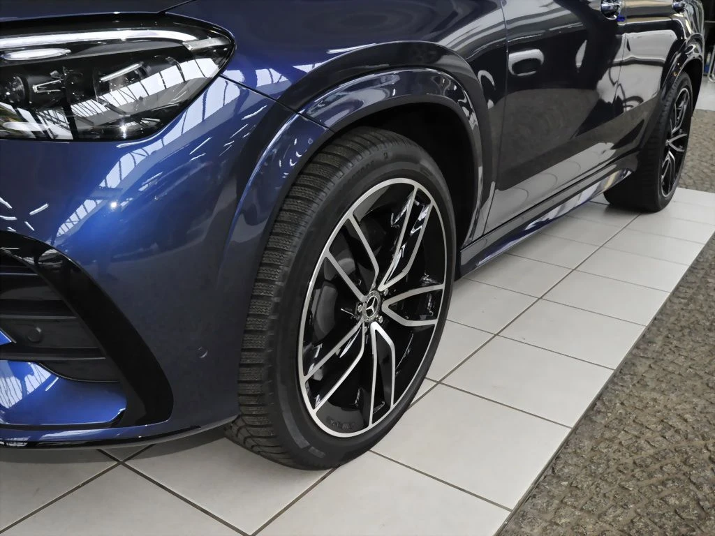 Mercedes-Benz-GLE 450 d-image-6