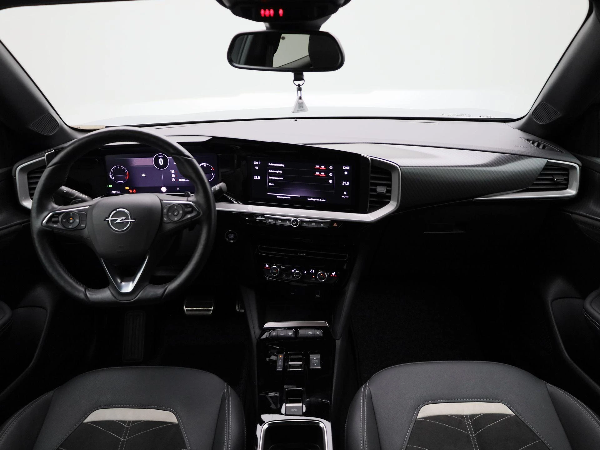 Opel-Mokka-e-image-32