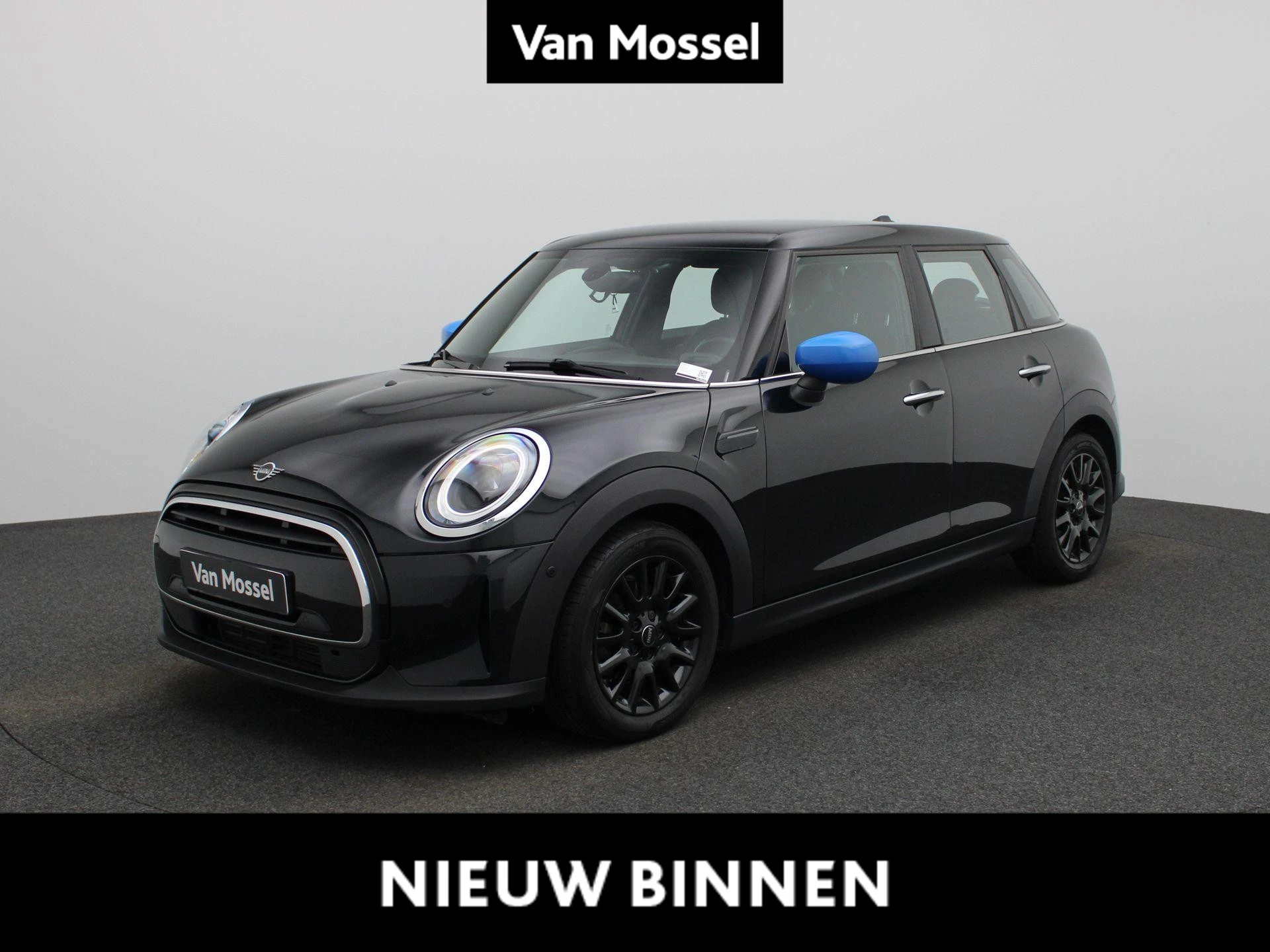 MINI-One-image-0