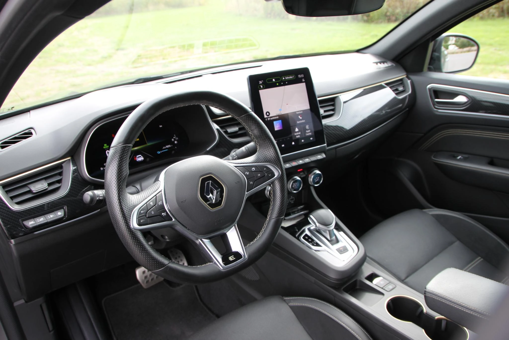 Renault-Arkana-image-11