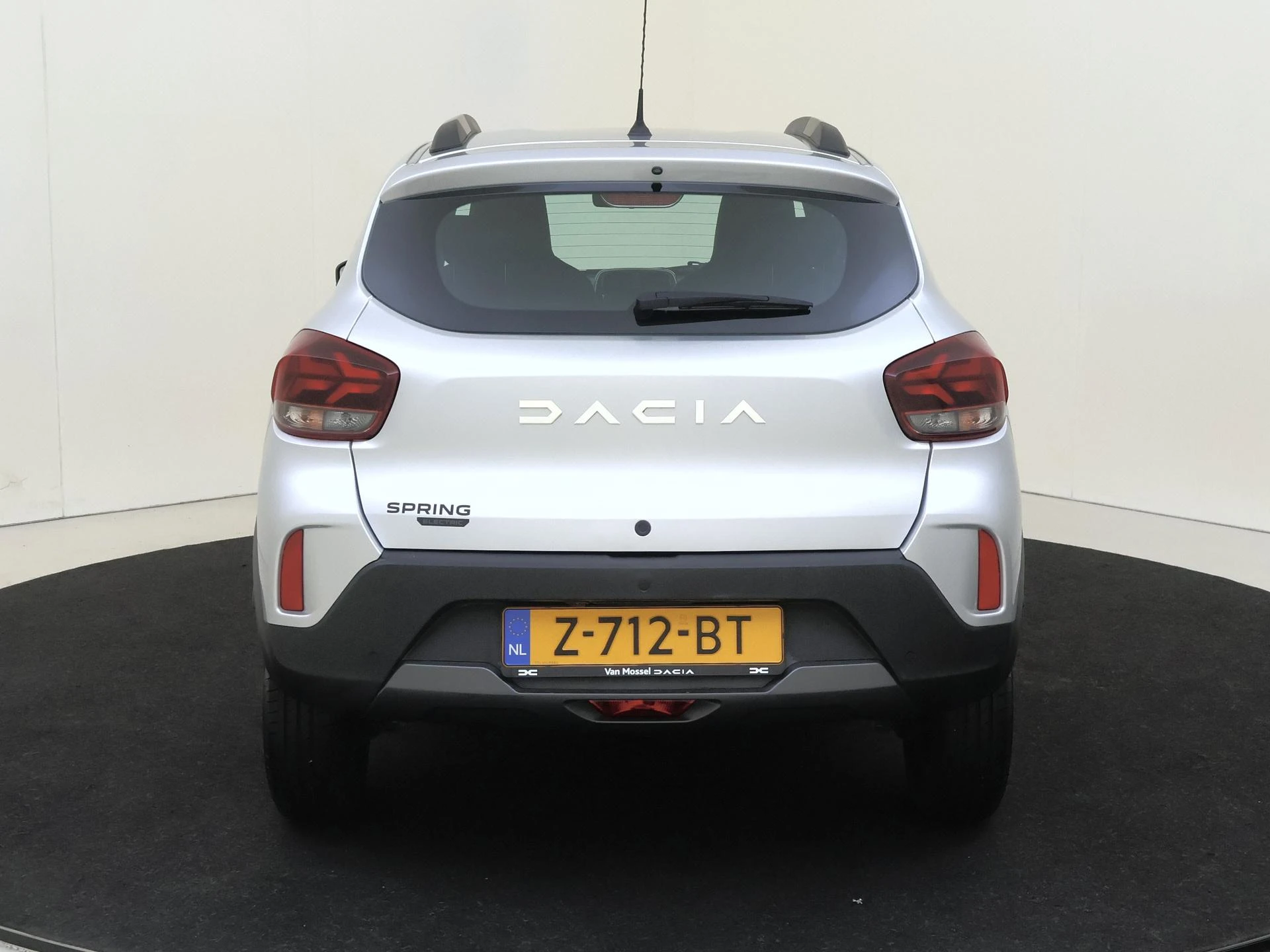 Dacia-Spring-image-6