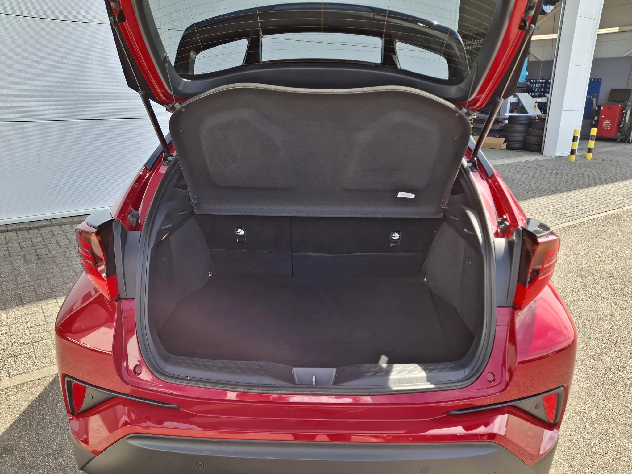 Toyota C-HR 2.0 Hybrid Dynamic