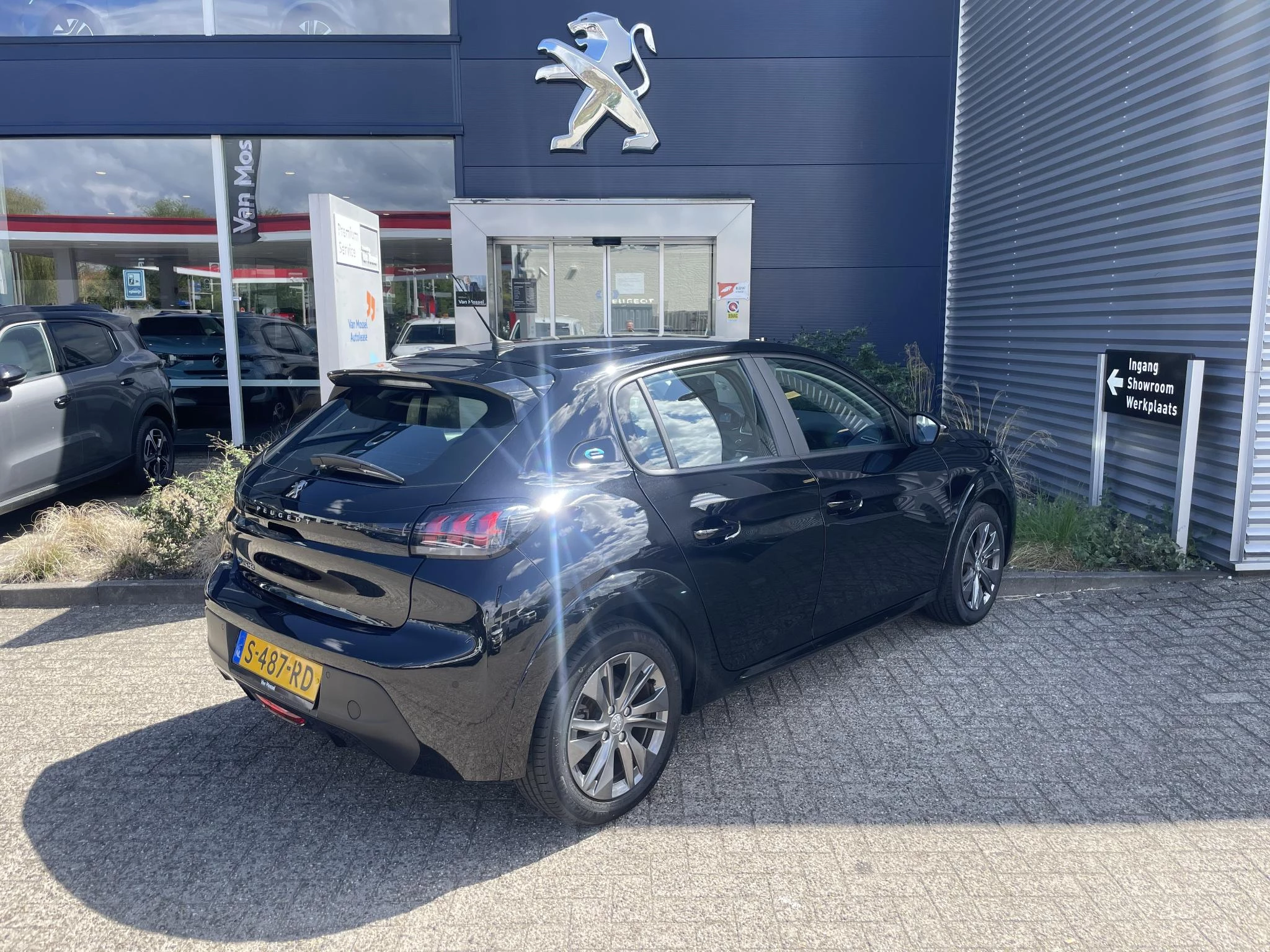 Peugeot e-208 EV Active Pack 50 kWh
