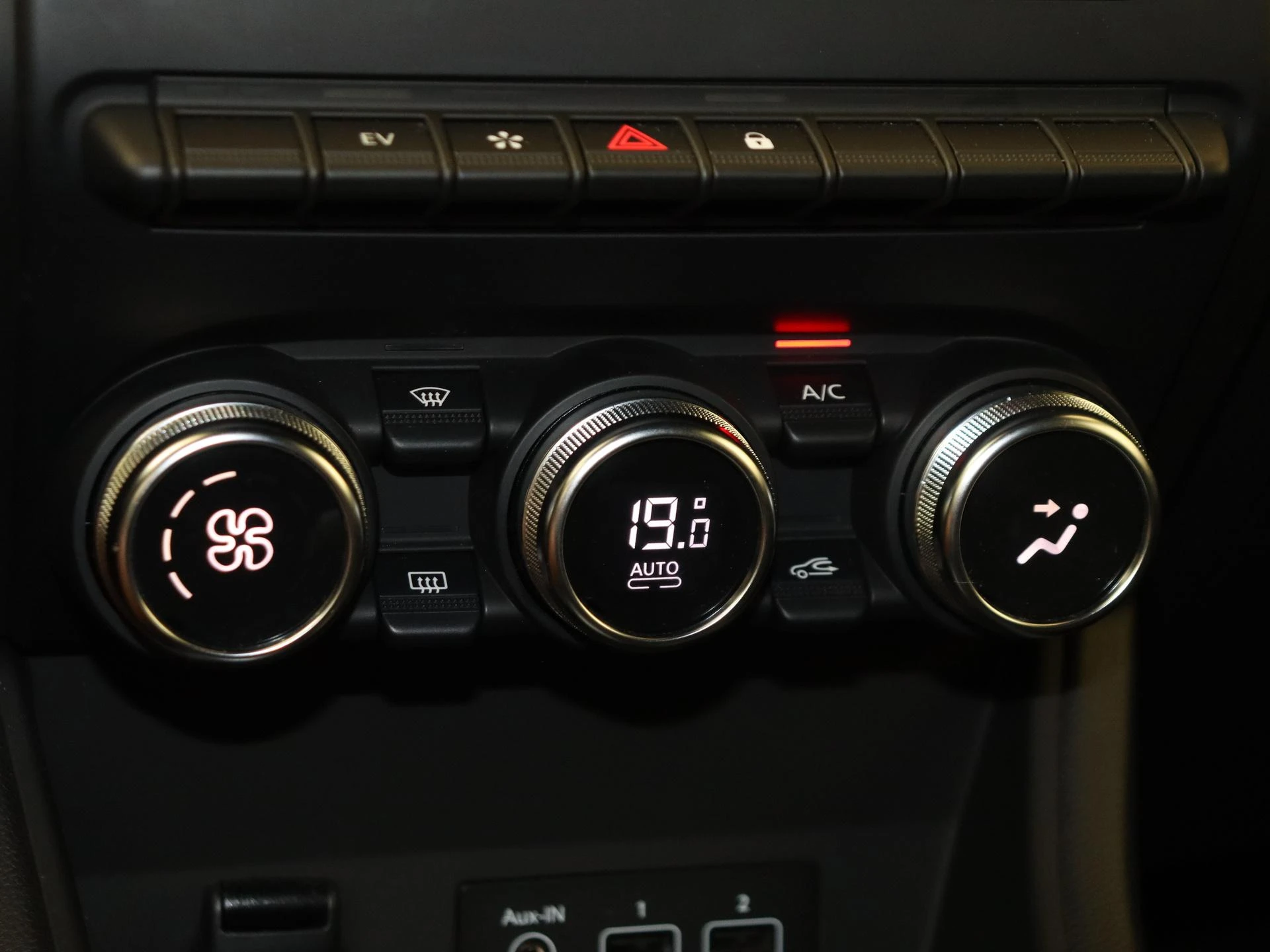 Renault Captur 1.6 E-Tech Hybrid 145 Rive Gauche