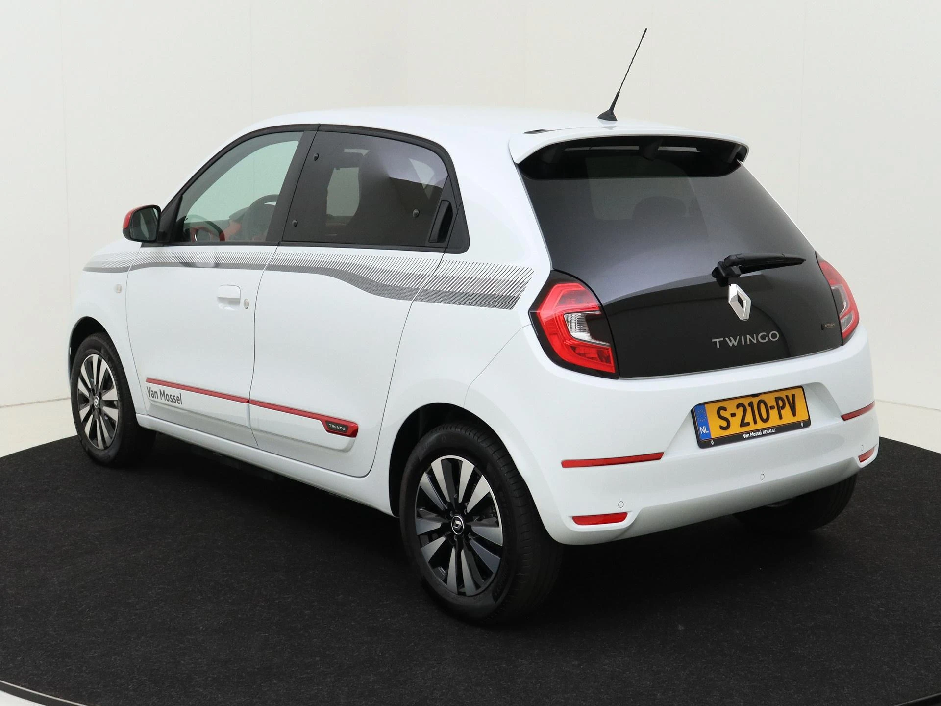 Renault-Twingo-image-6