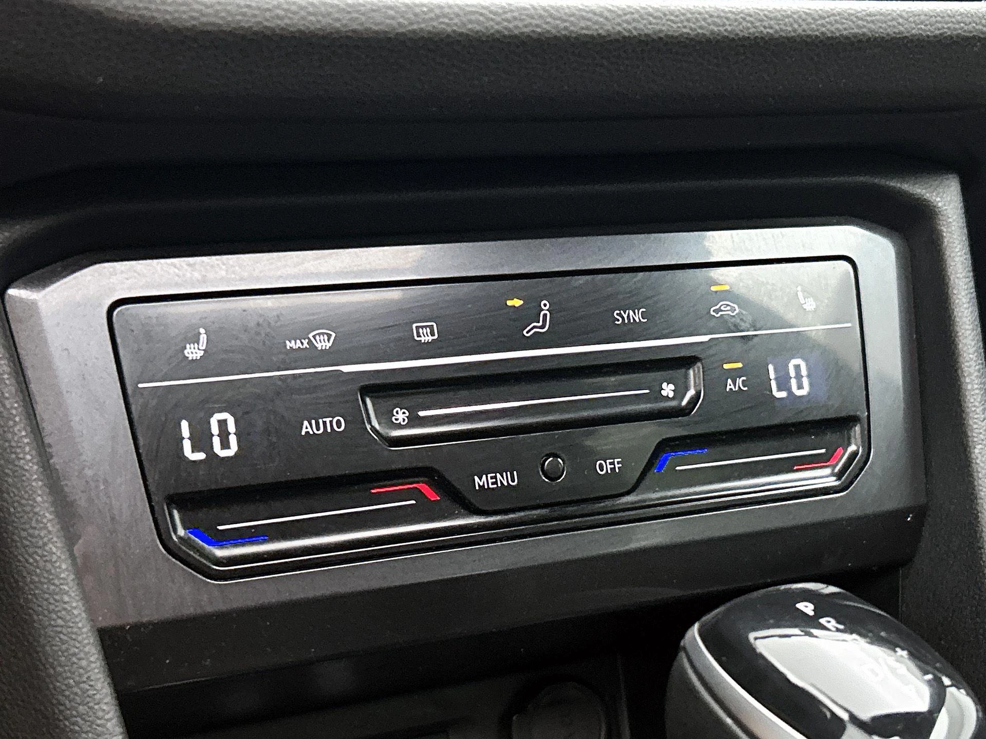 Volkswagen-Tiguan Allspace-image-25