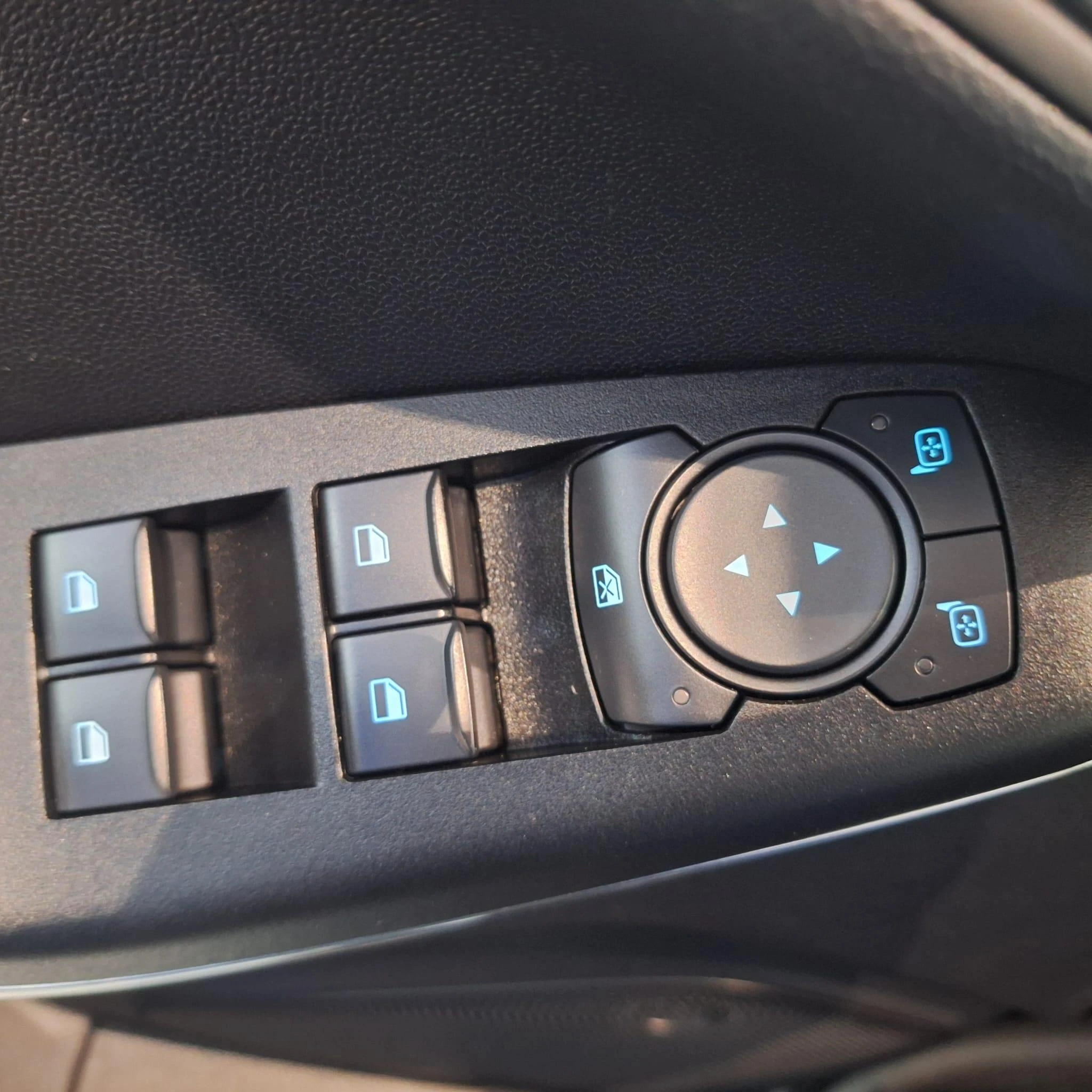 Ford Fiesta 1.0 EcoBoost Hybrid Titanium