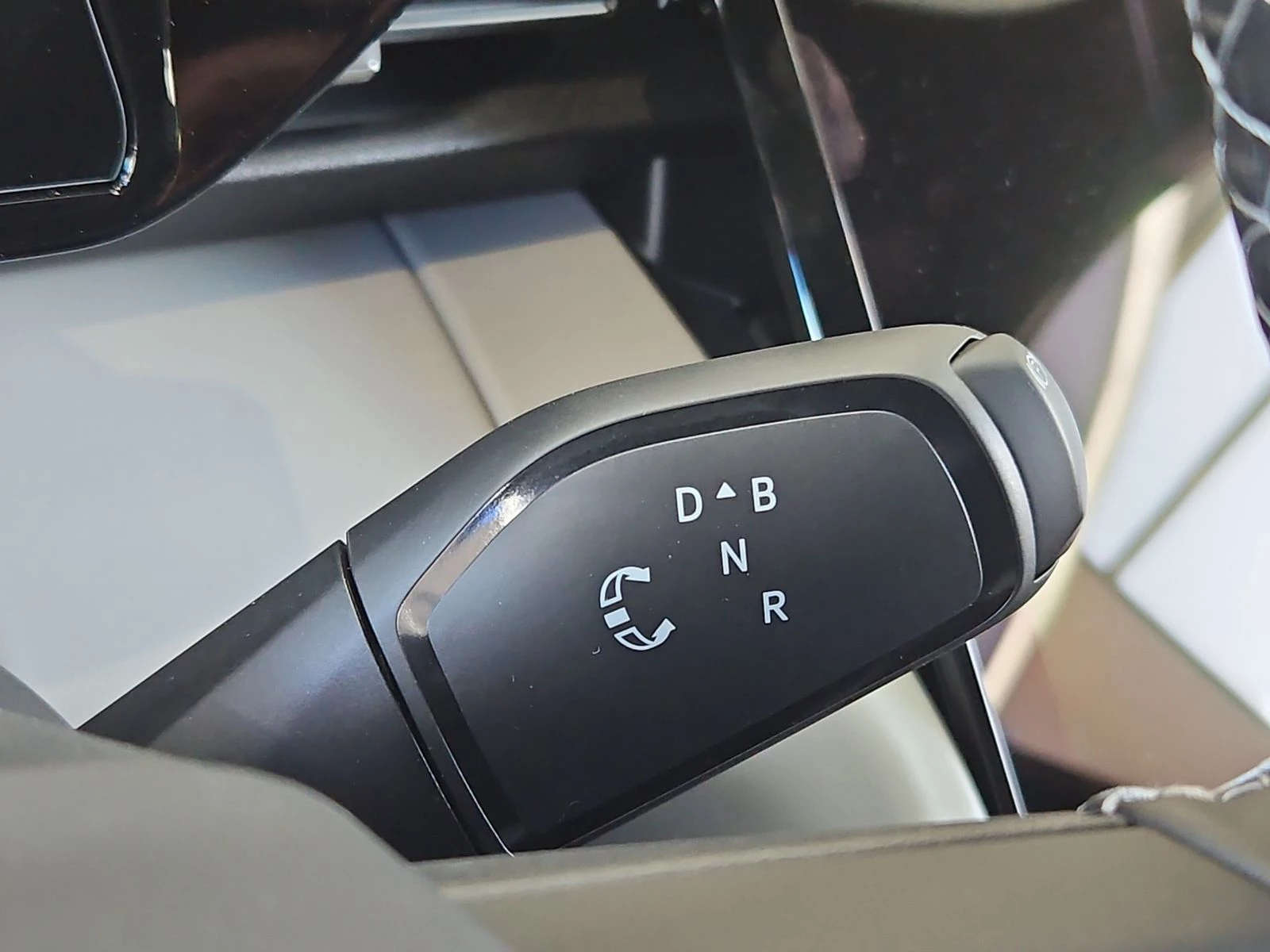 Ford-Explorer-image-16