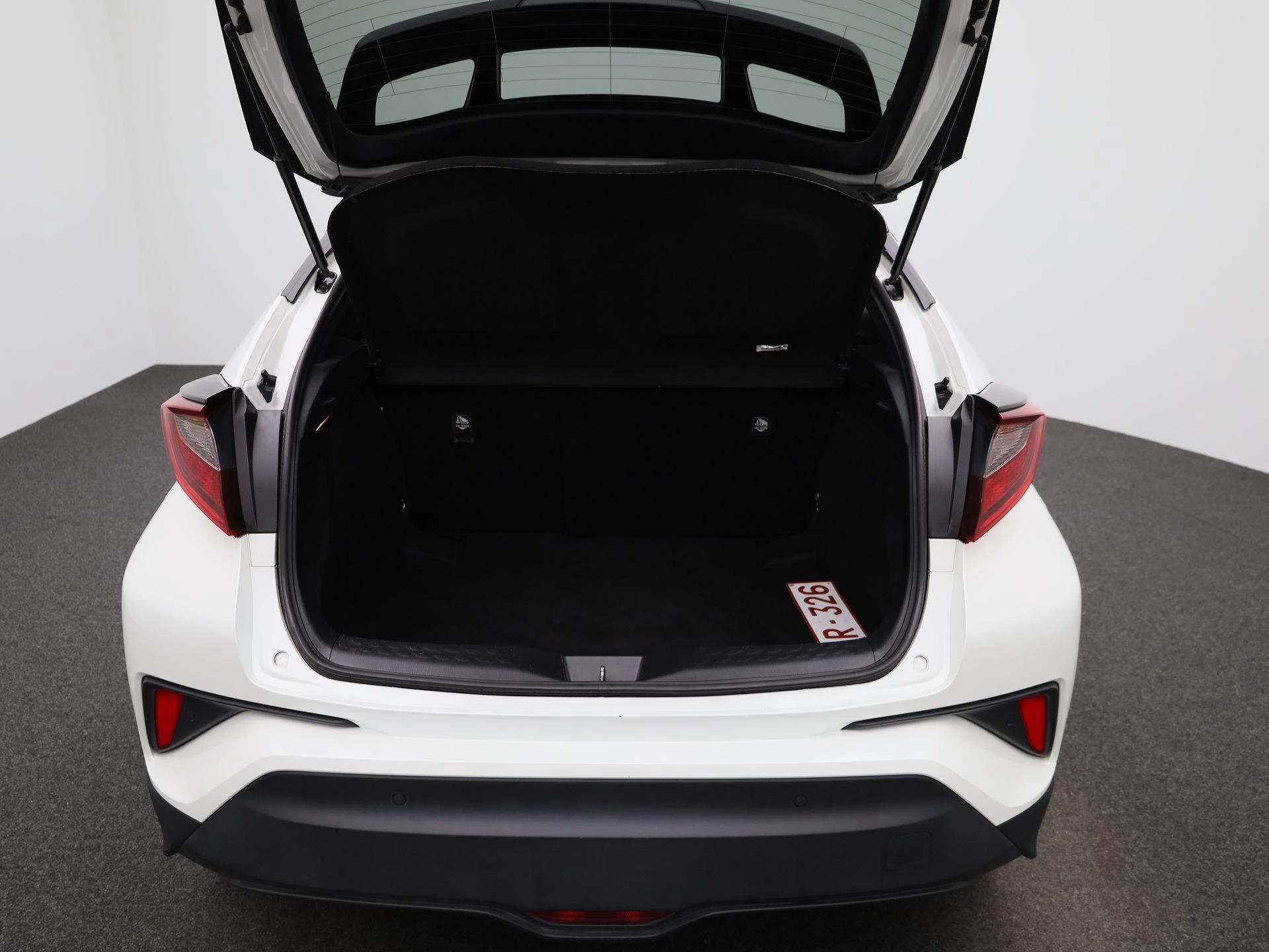 Toyota-C-HR-image-10