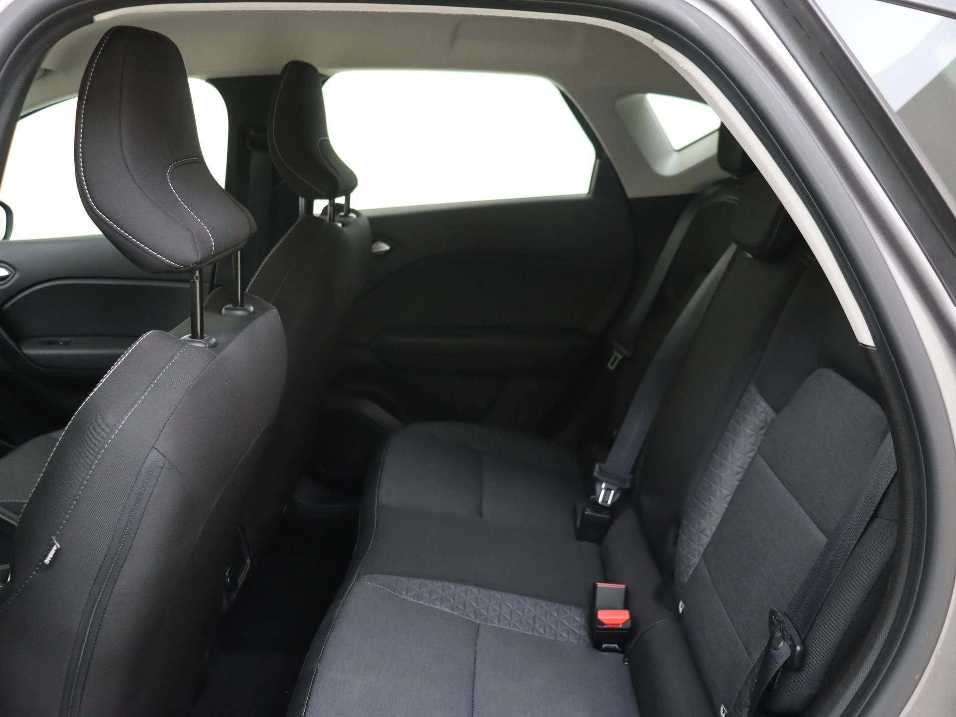 Renault-Captur-image-12