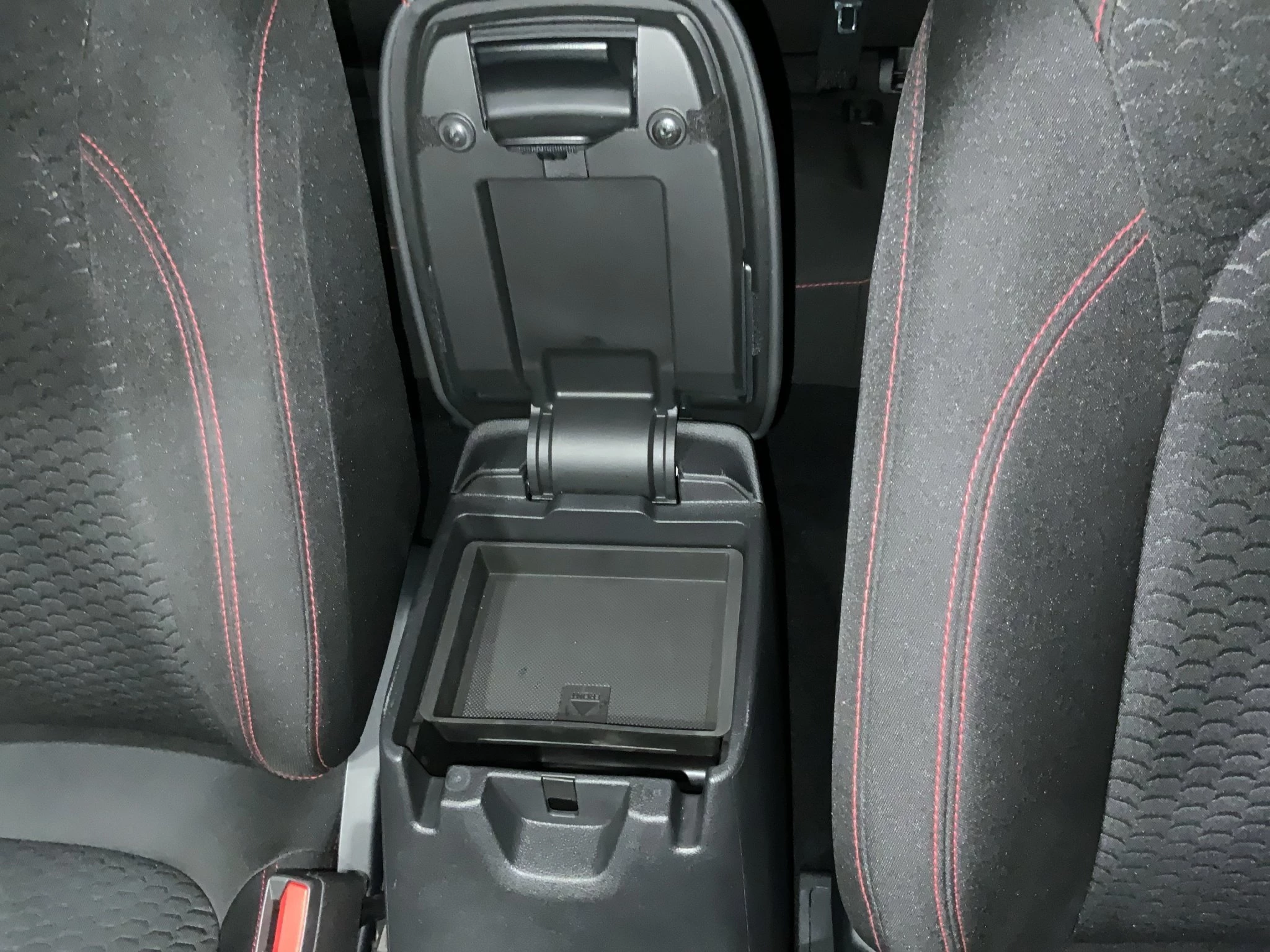 Ford Kuga ST-Line Aut.*KAM*LED-MATRIX*NAVI*GRA*WINTER-PKT.
