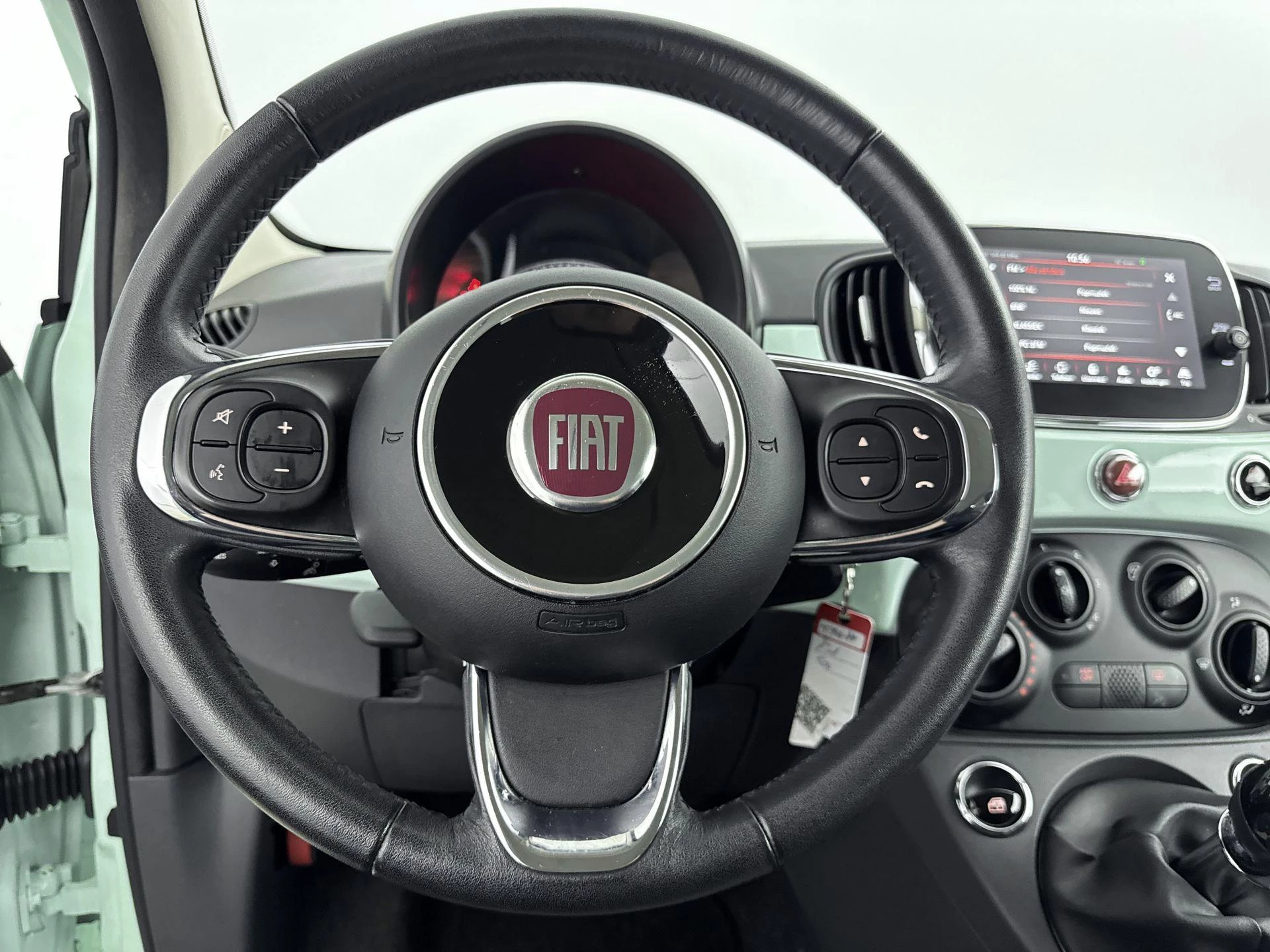 Fiat-500C-image-18