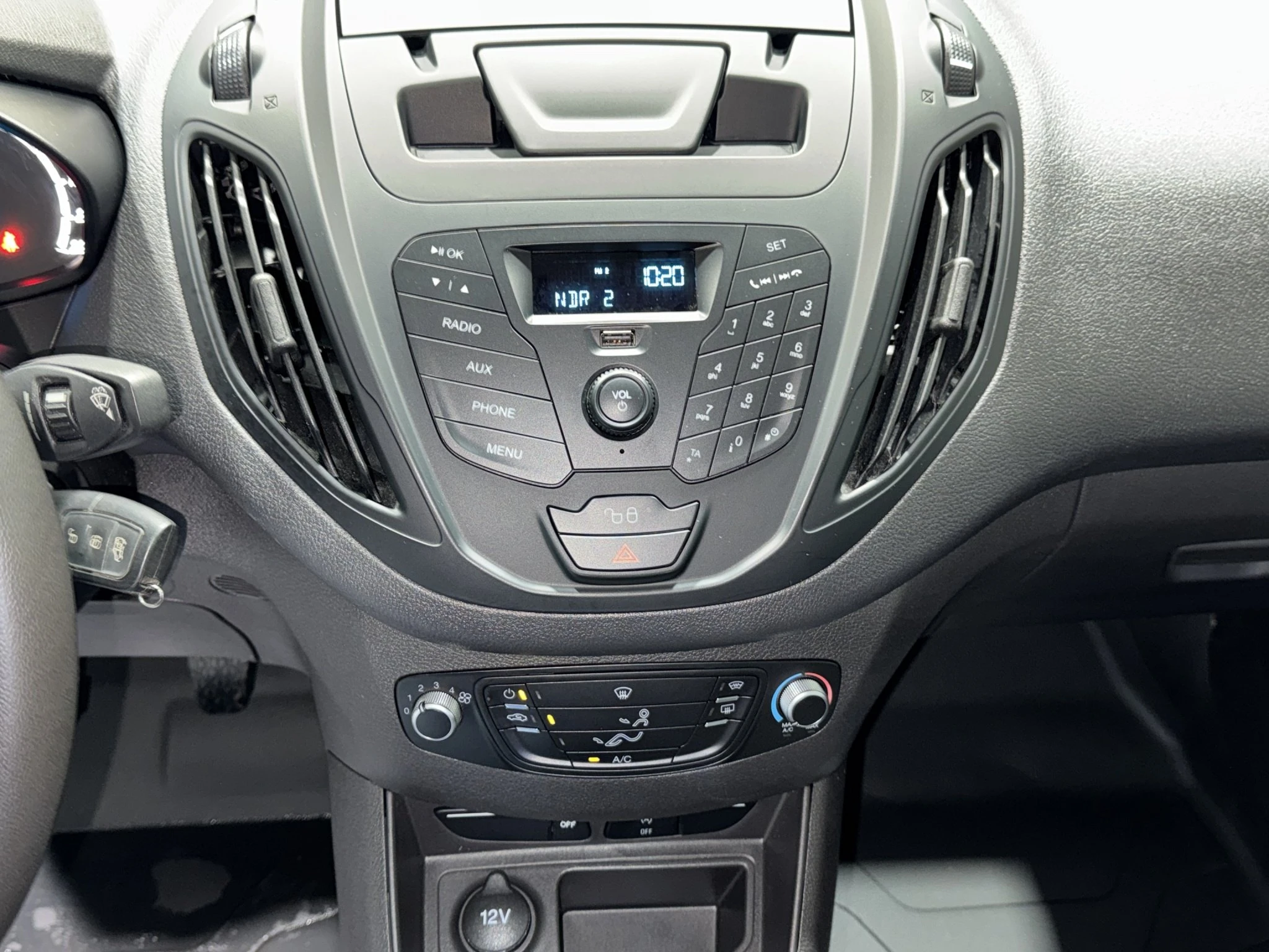 Ford Transit Courier Trend 1.0 EcoBoost 74kW Lieferwagen. 4-türig