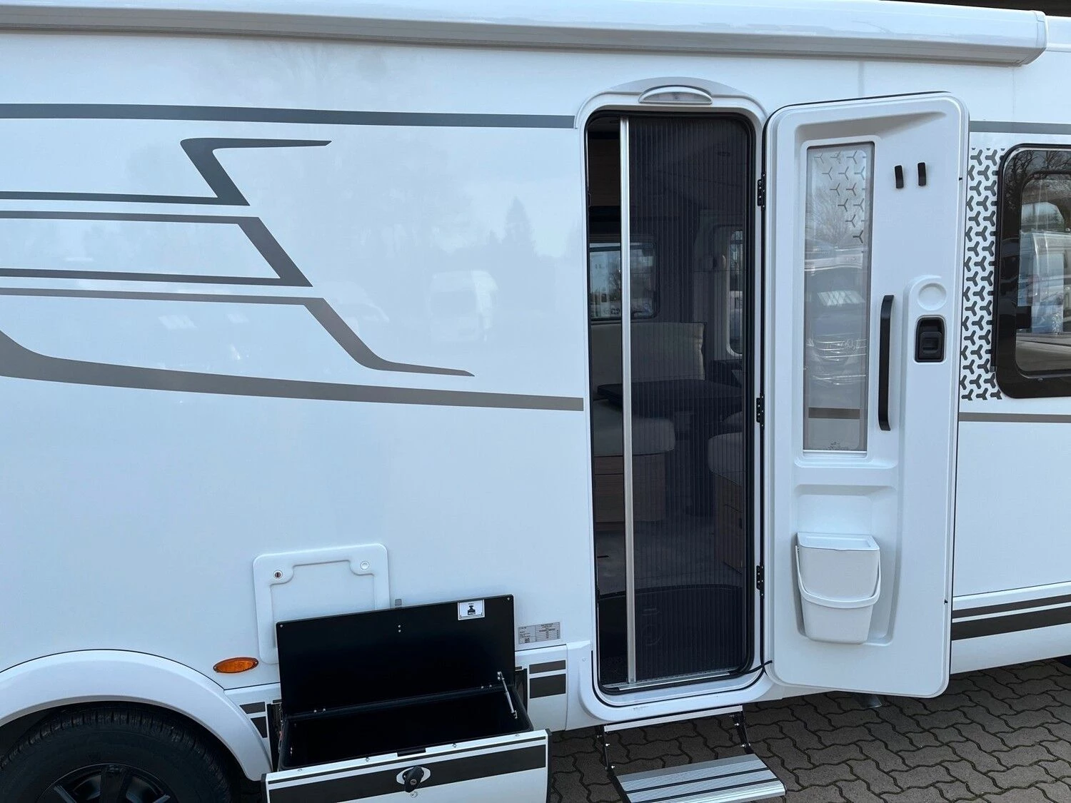 Hymer B-MC I 680 BMC 680 i