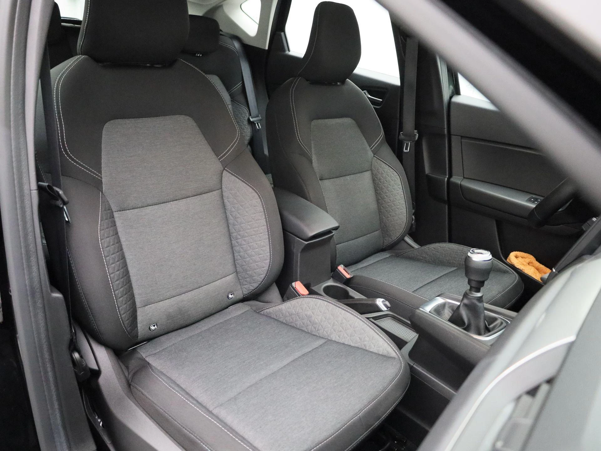 Renault-Captur-image-29