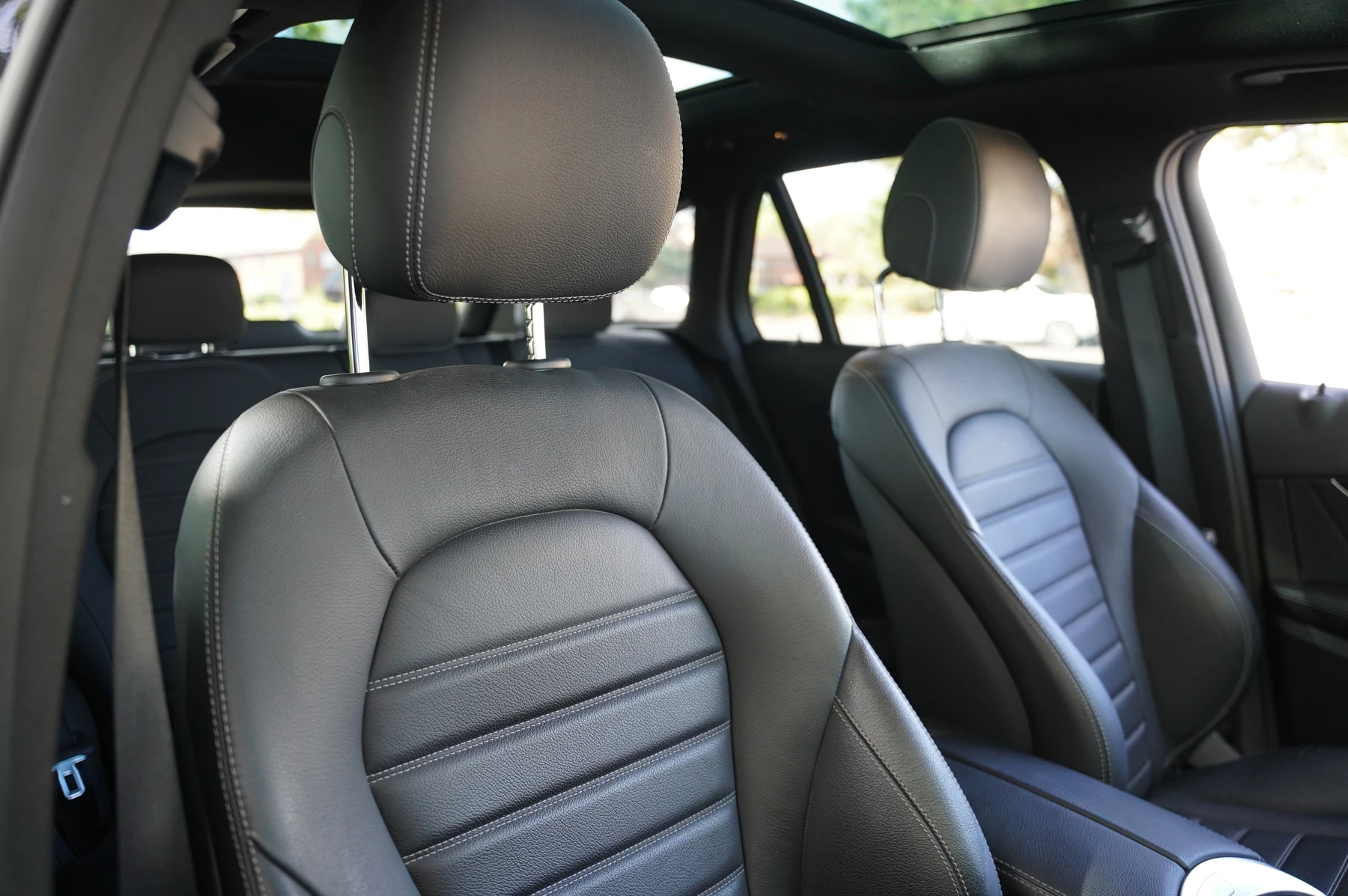 Mercedes-Benz-GLC-image-27