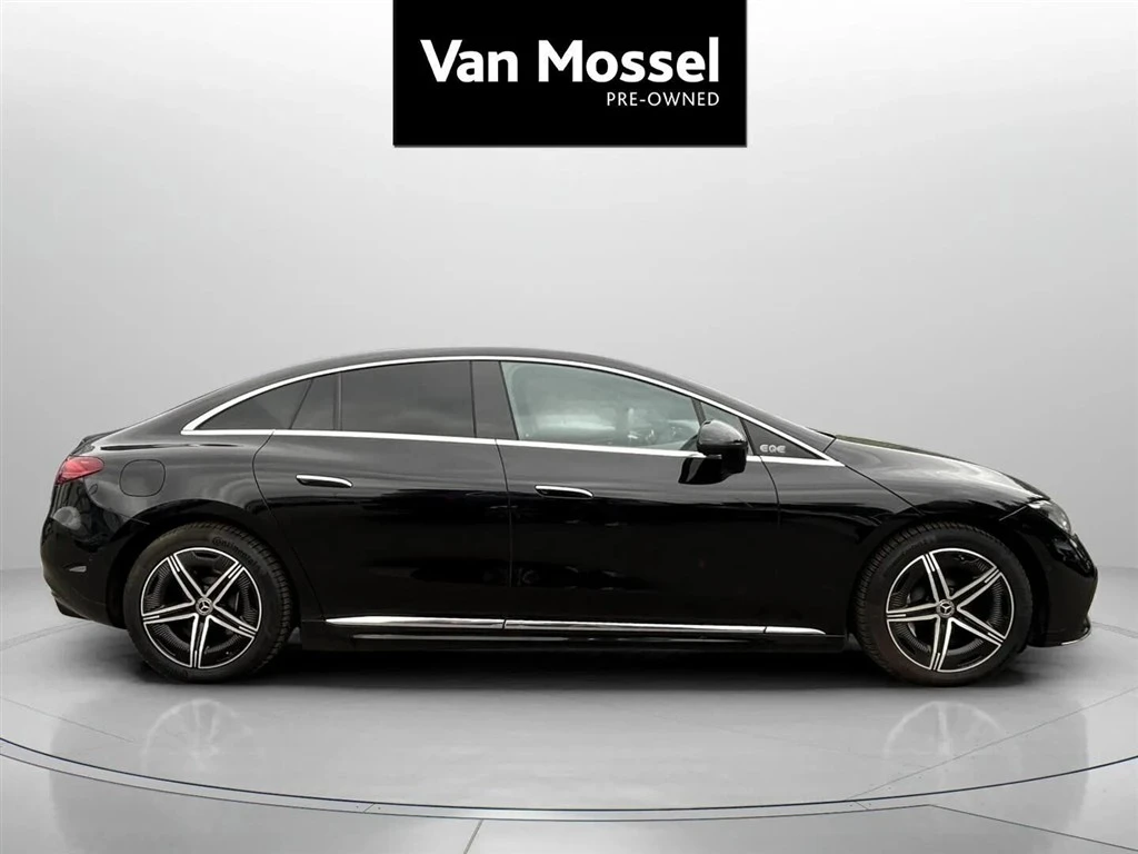 Mercedes-Benz-EQE-image-3