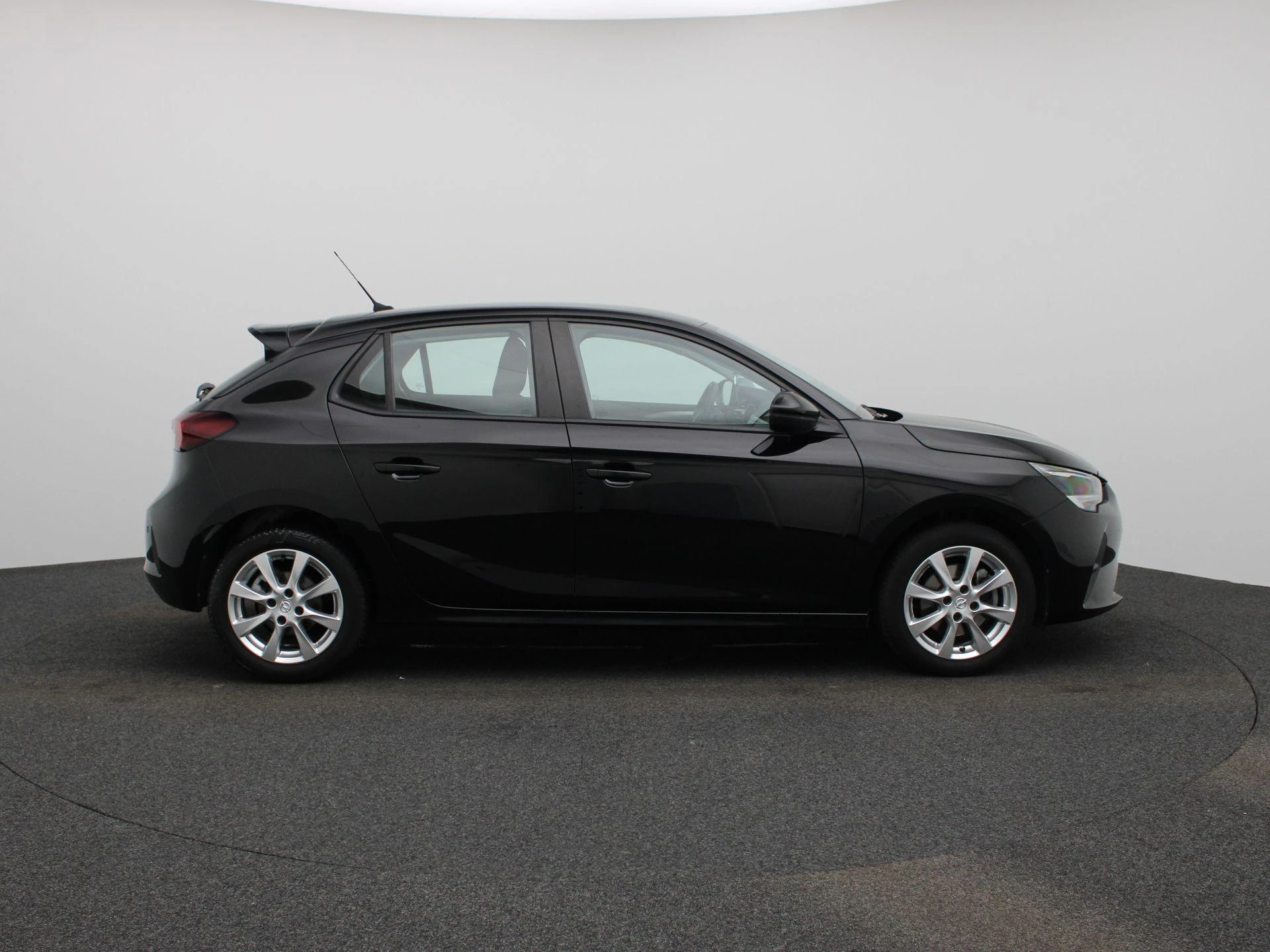 Opel-Corsa-image-5