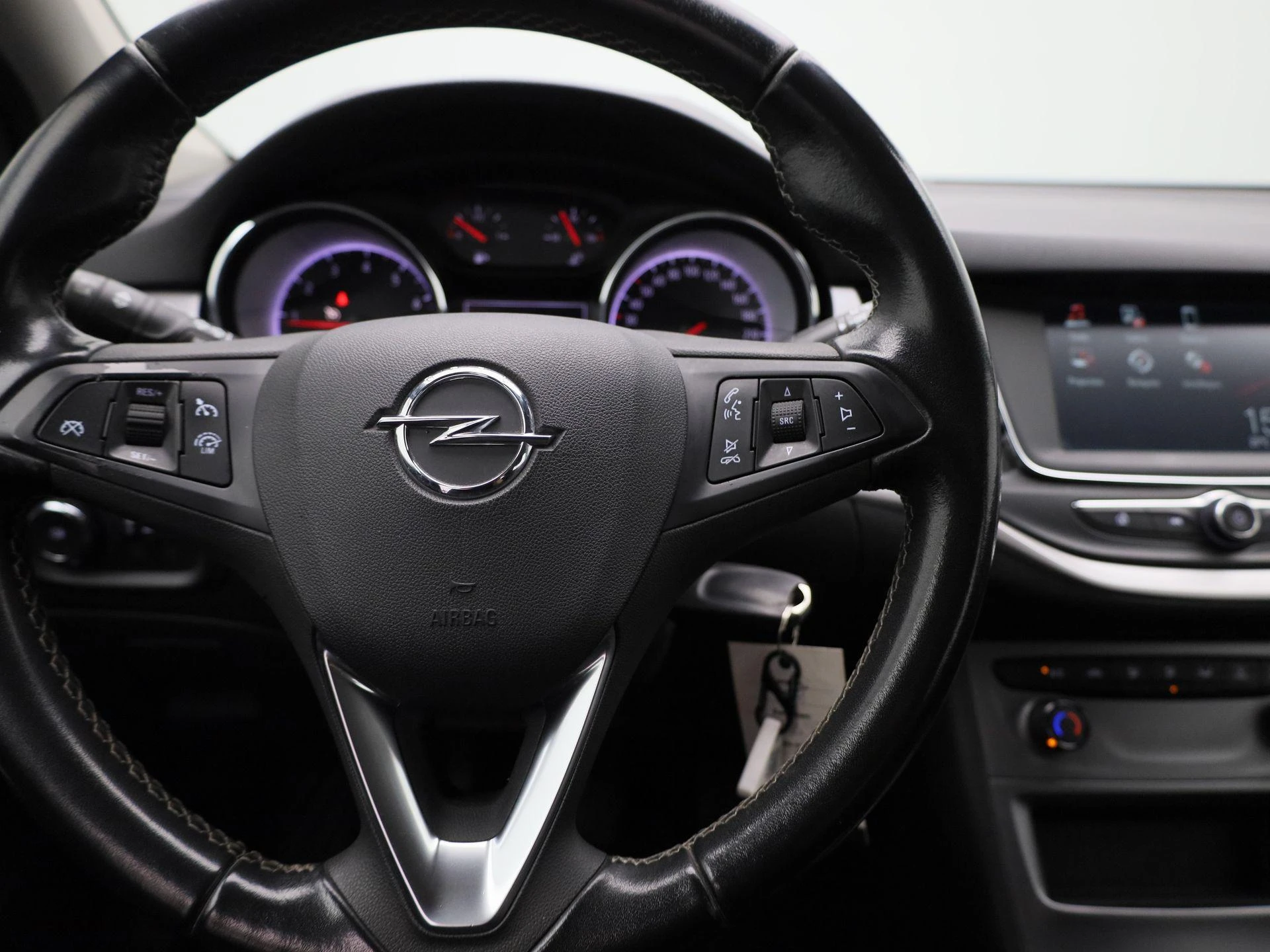 Opel-Astra-image-6