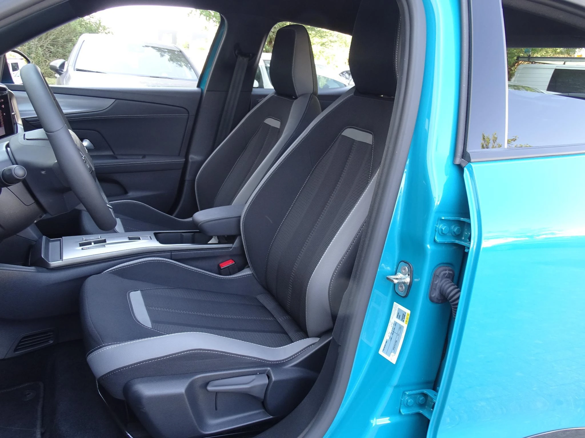 Opel-Mokka-e-image-7