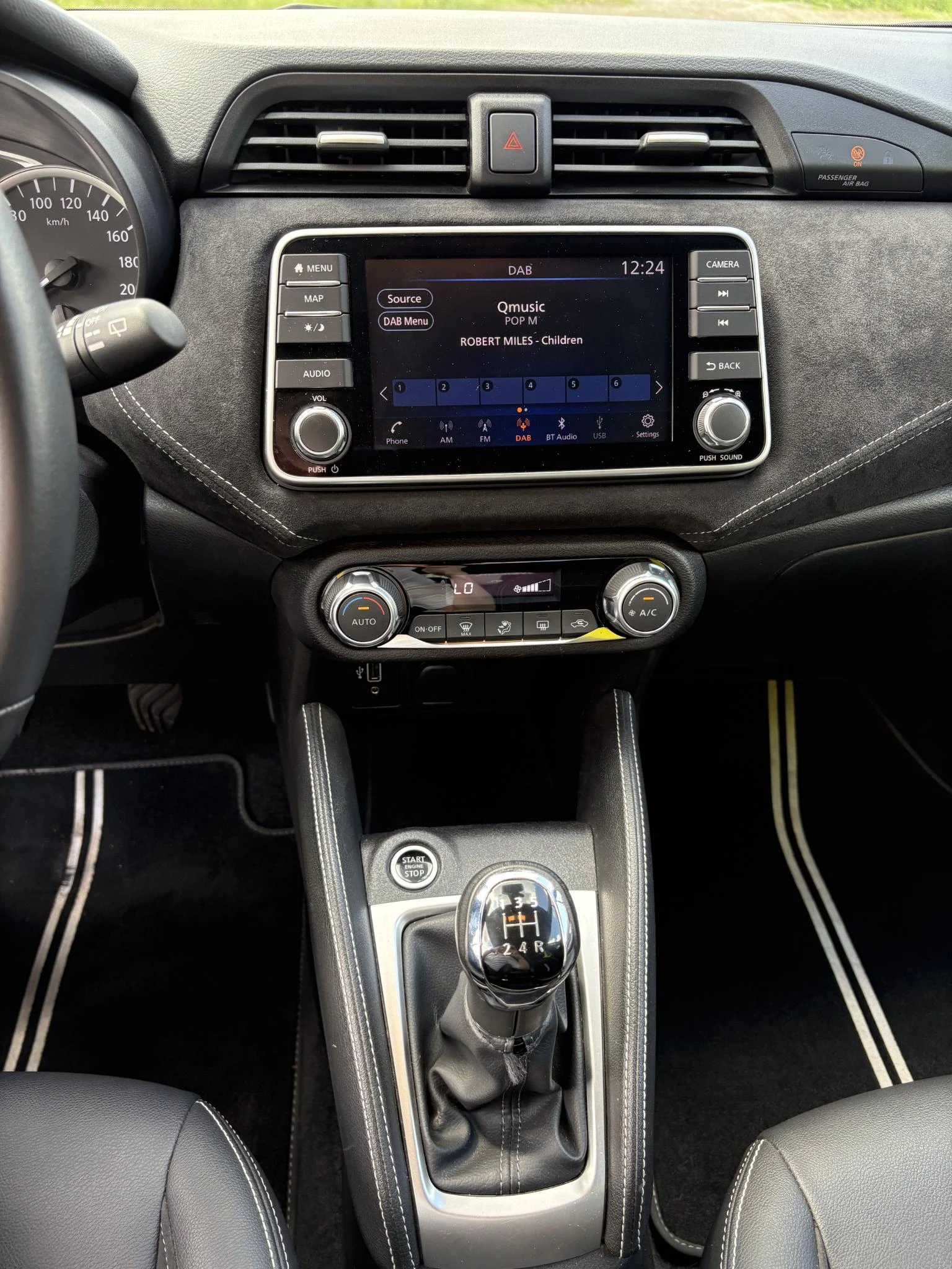 Nissan Micra 1.0 IG-T N-Sport