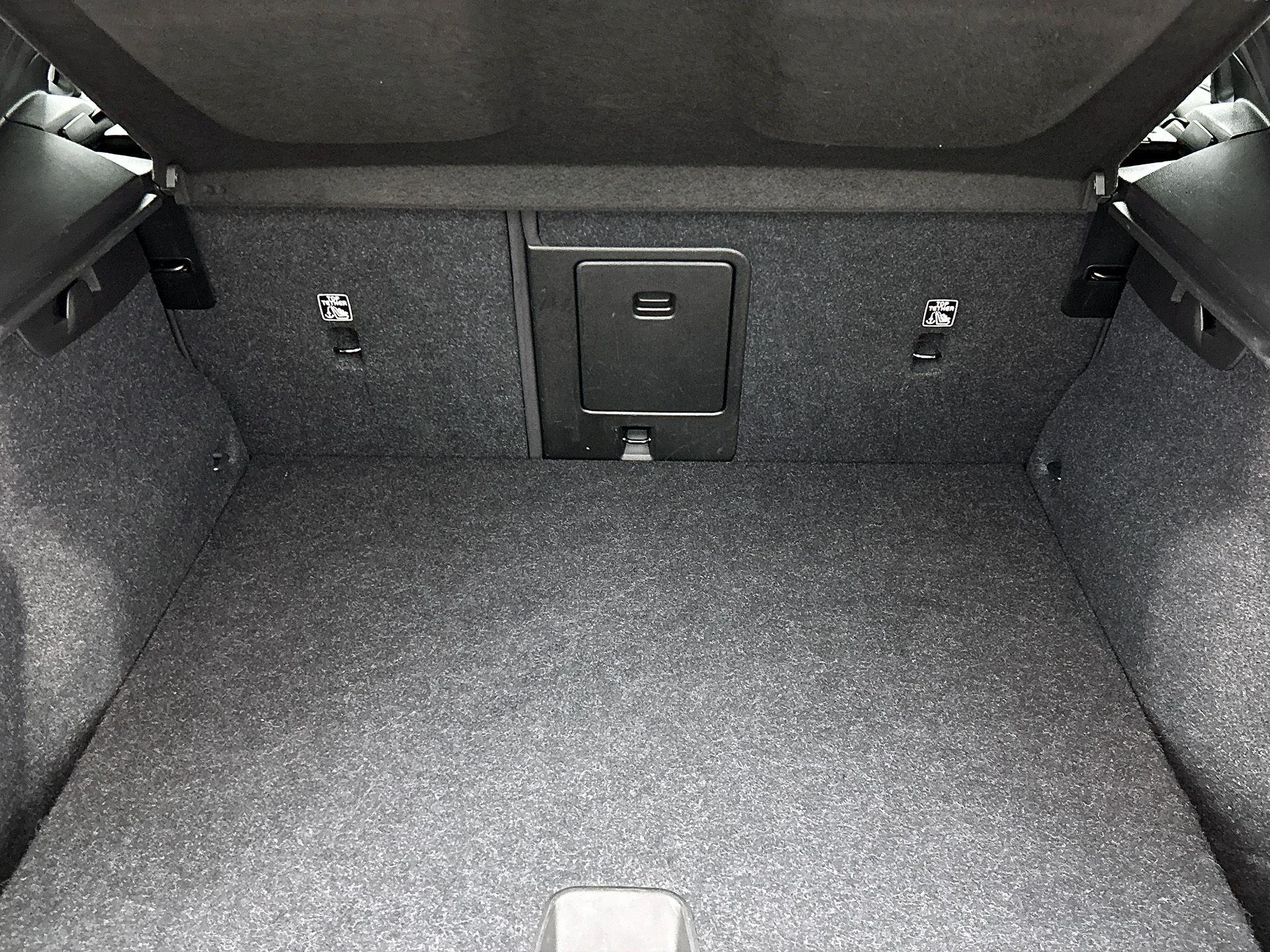 Volvo-XC40-image-22