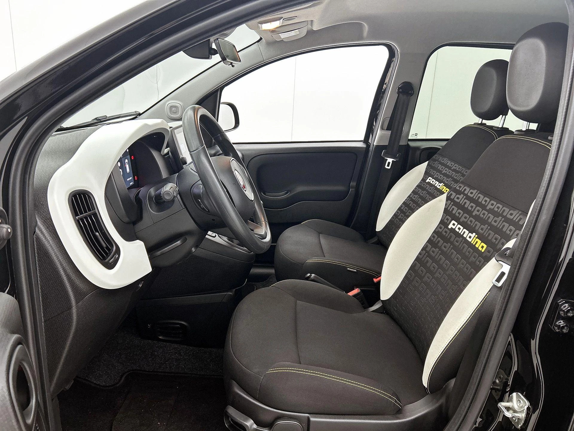 Fiat Panda 1.0 Hybrid Pandina
