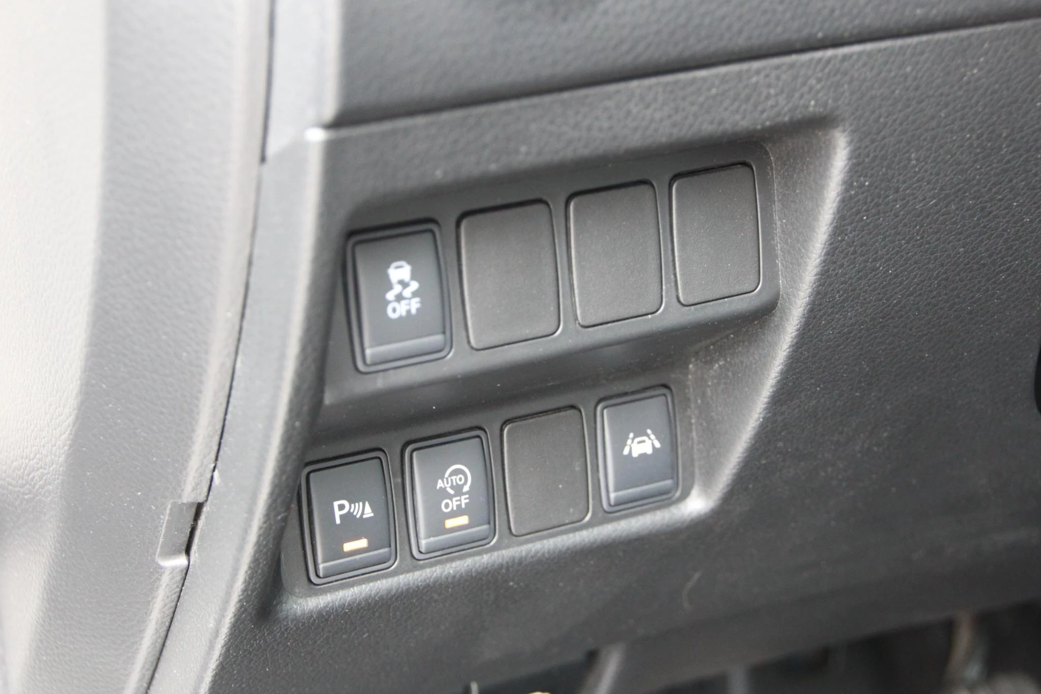 Nissan-QASHQAI-image-27