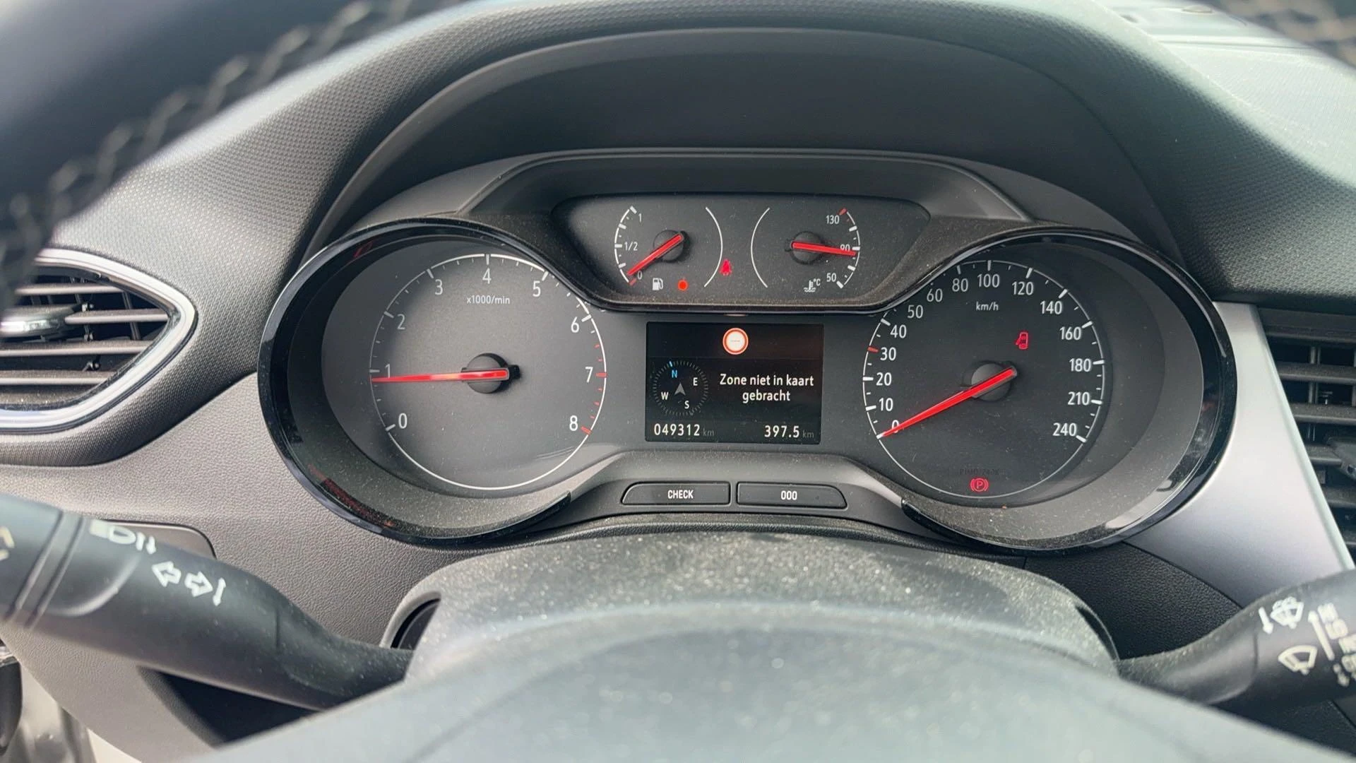 Opel-Crossland X-image-8