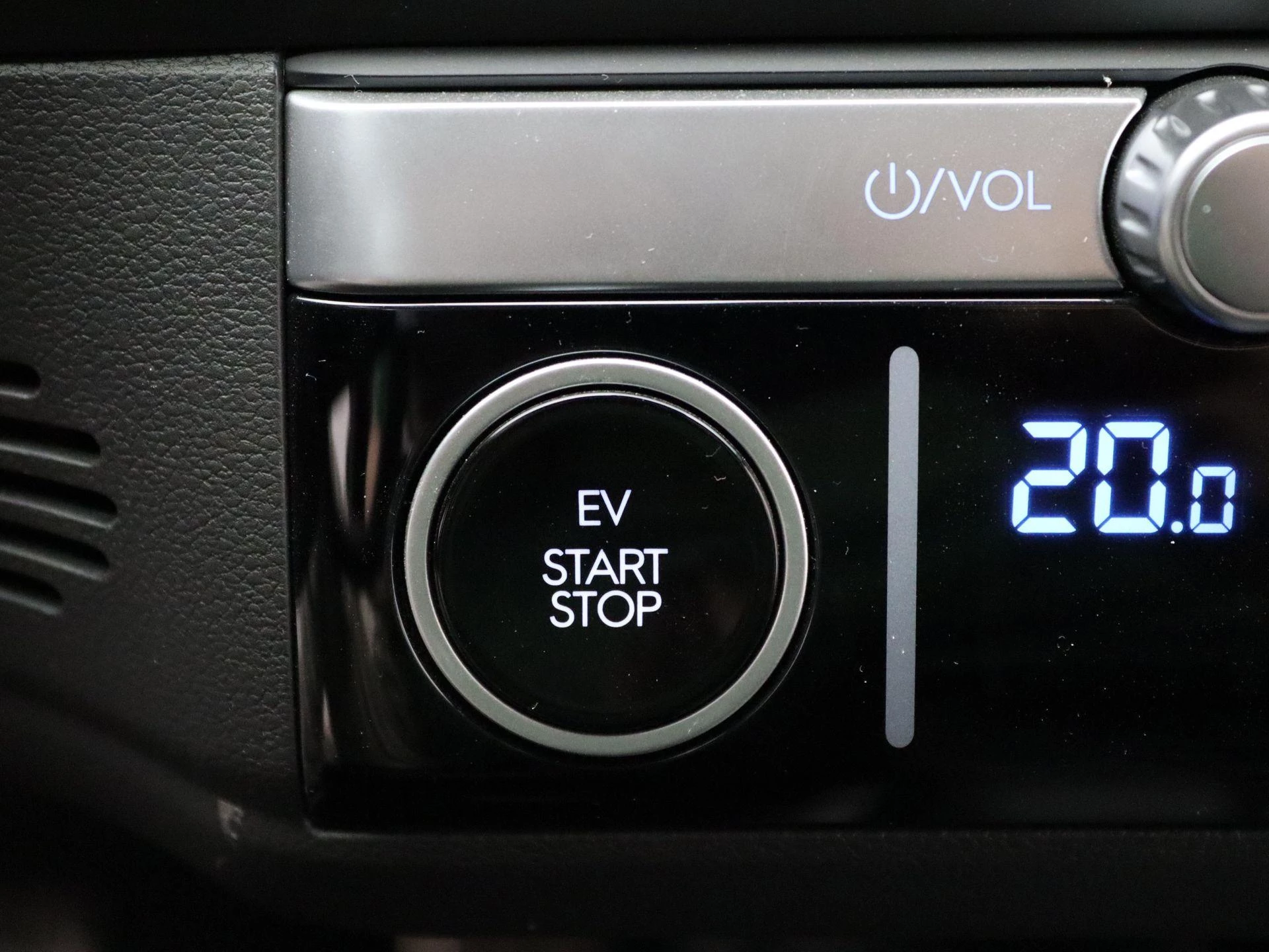 Hyundai-IONIQ 6-image-17