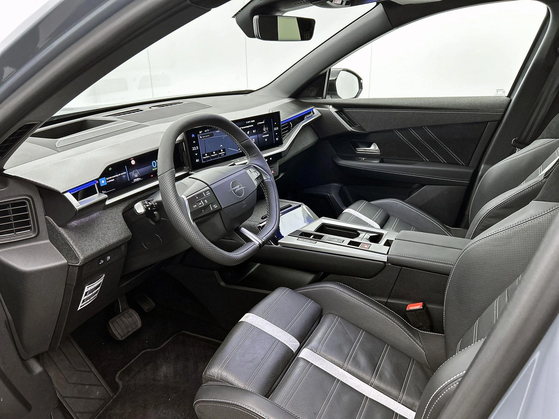 Opel Grandland 1.6 Turbo Plug-in-Hybrid Business Edition