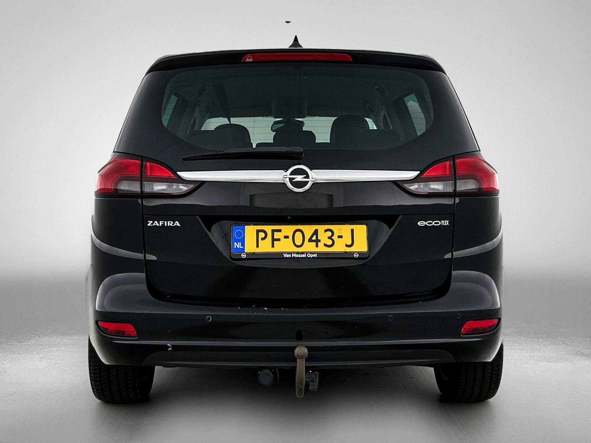Opel-Zafira Tourer-image-2