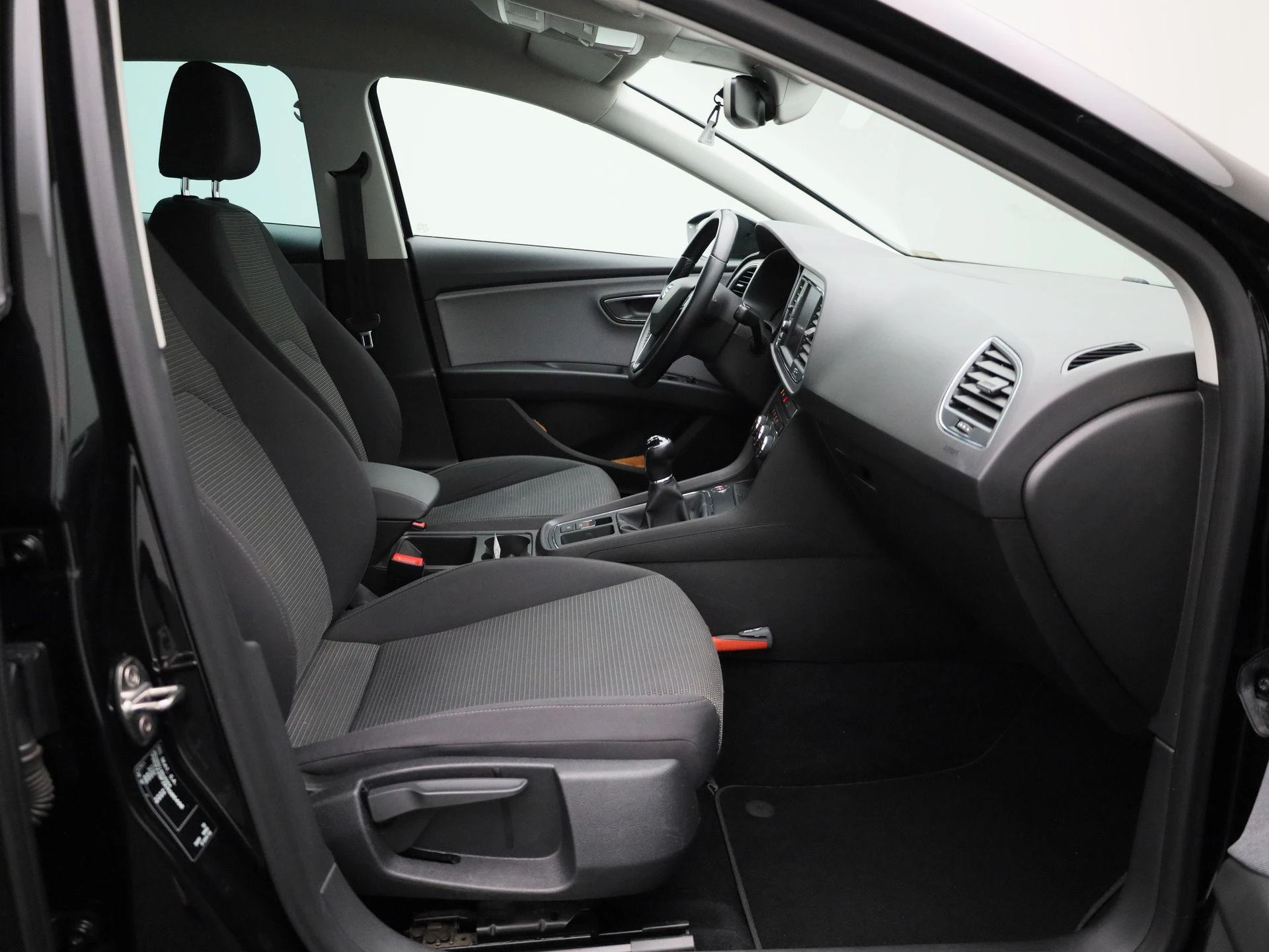SEAT-Leon-image-31