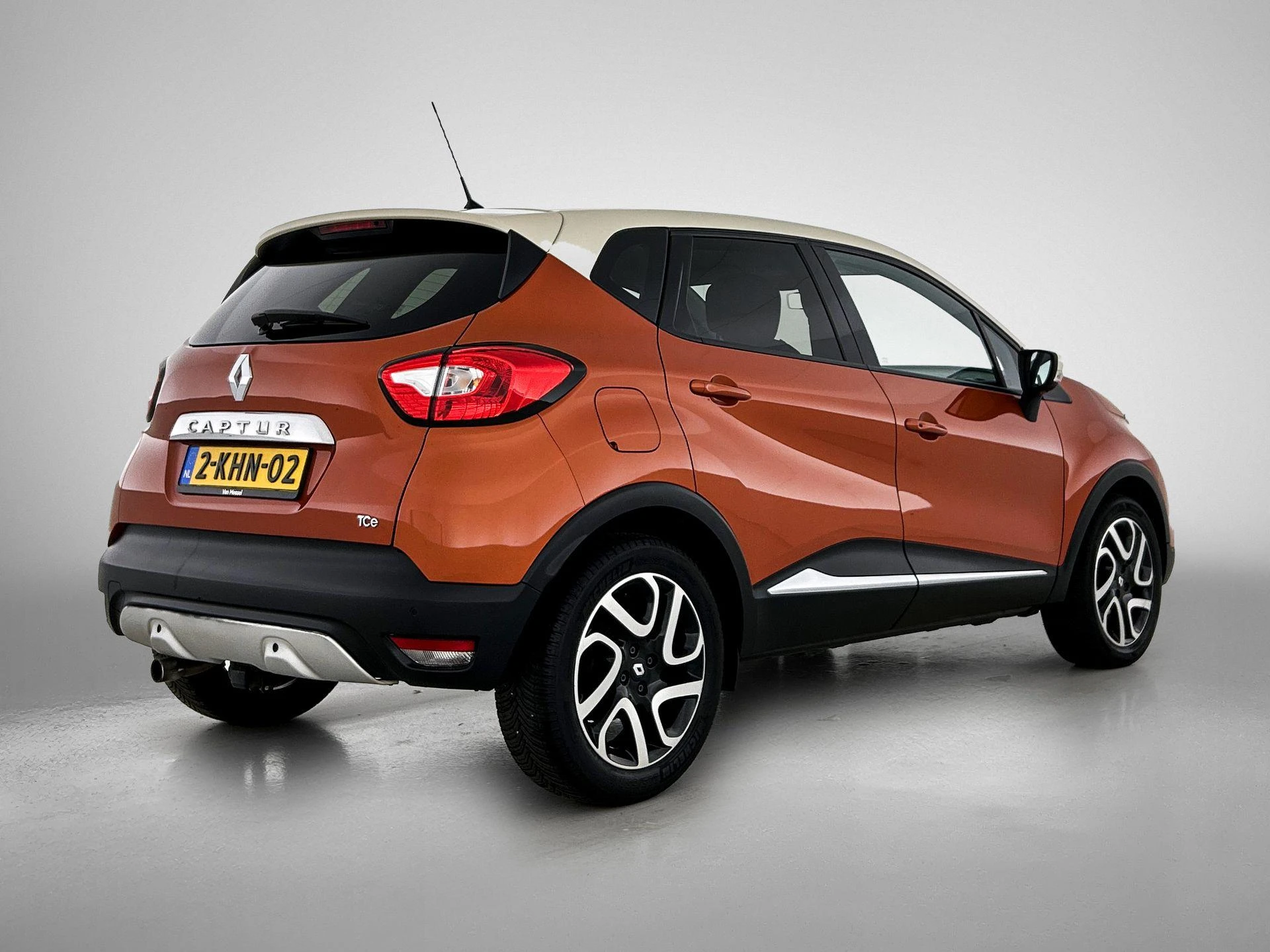 Renault-Captur-image-3