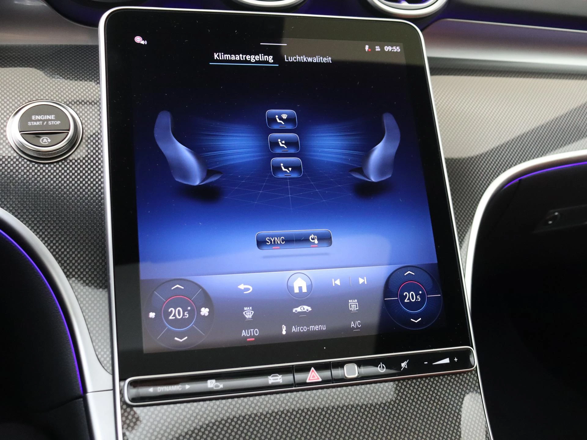 Mercedes-Benz-C-Klasse-image-17