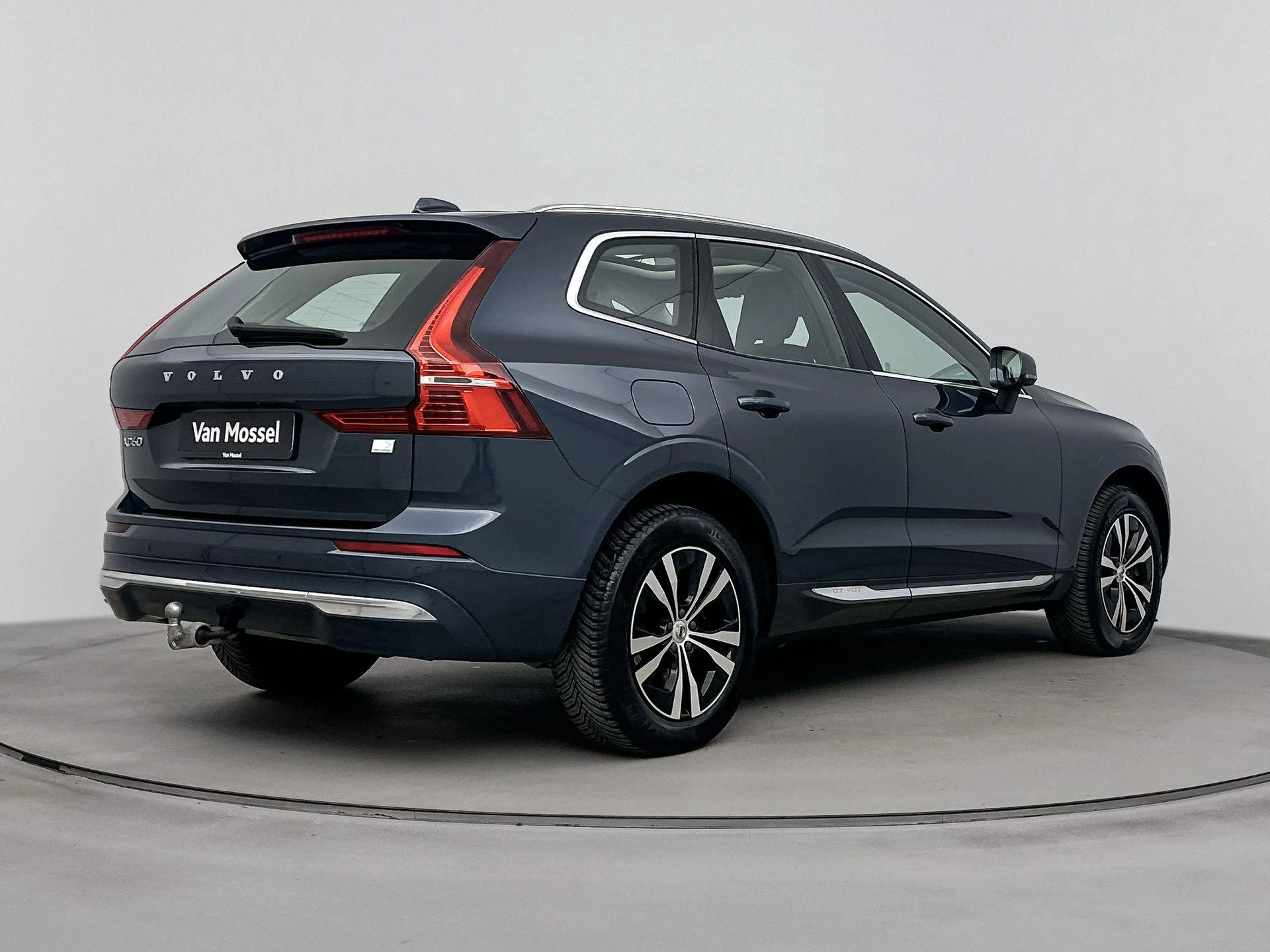 Volvo-XC60-image-3