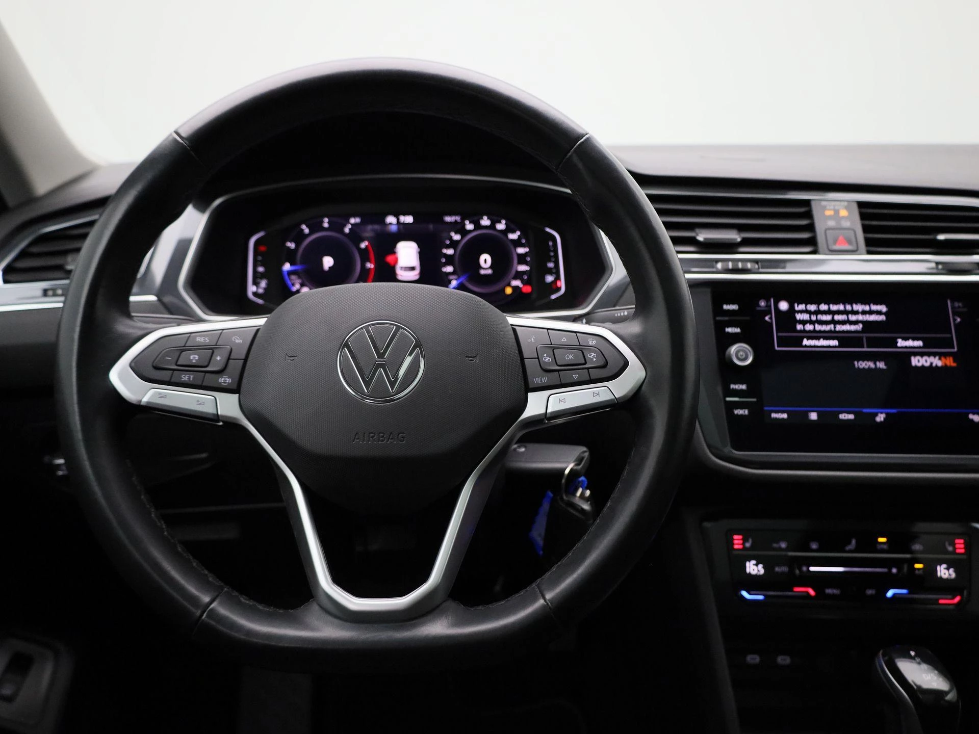 Volkswagen-Tiguan Allspace-image-6